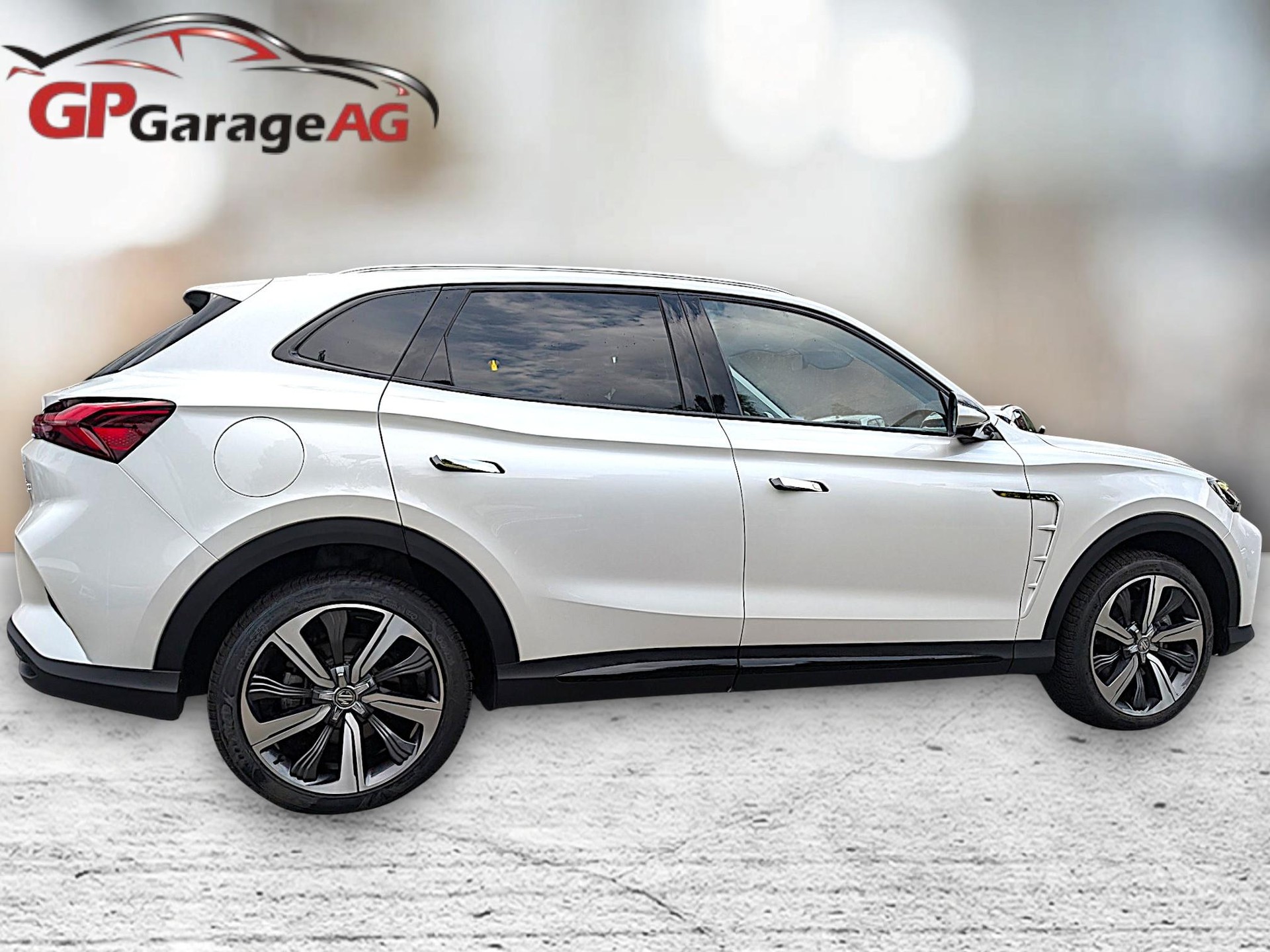 MG Marvel R 70 kWh Performace 4WD-image-5