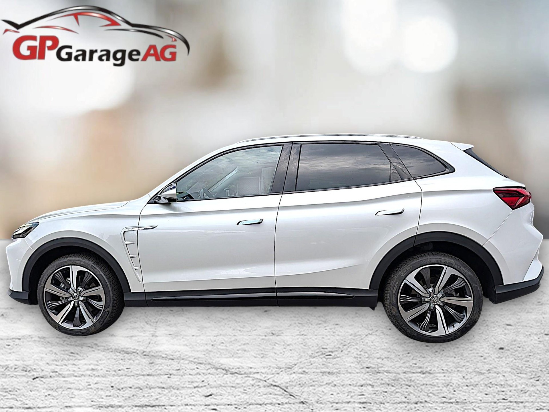 MG Marvel R 70 kWh Performace 4WD-showroom-element-1