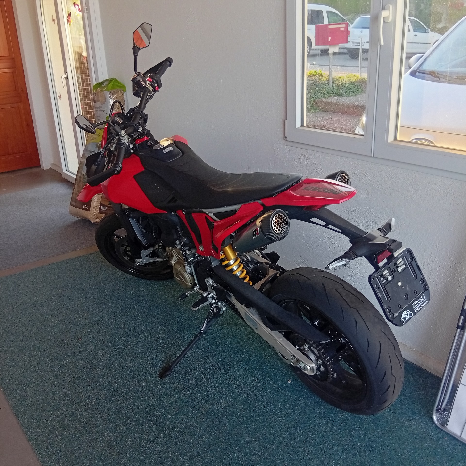 DUCATI Hypermotard 698 Mono-image-0