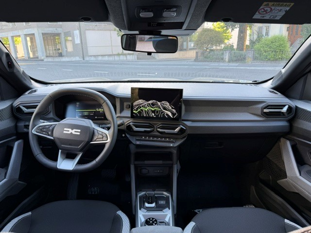 DACIA Duster 1.2 Hybrid Extreme 4WD-image-5