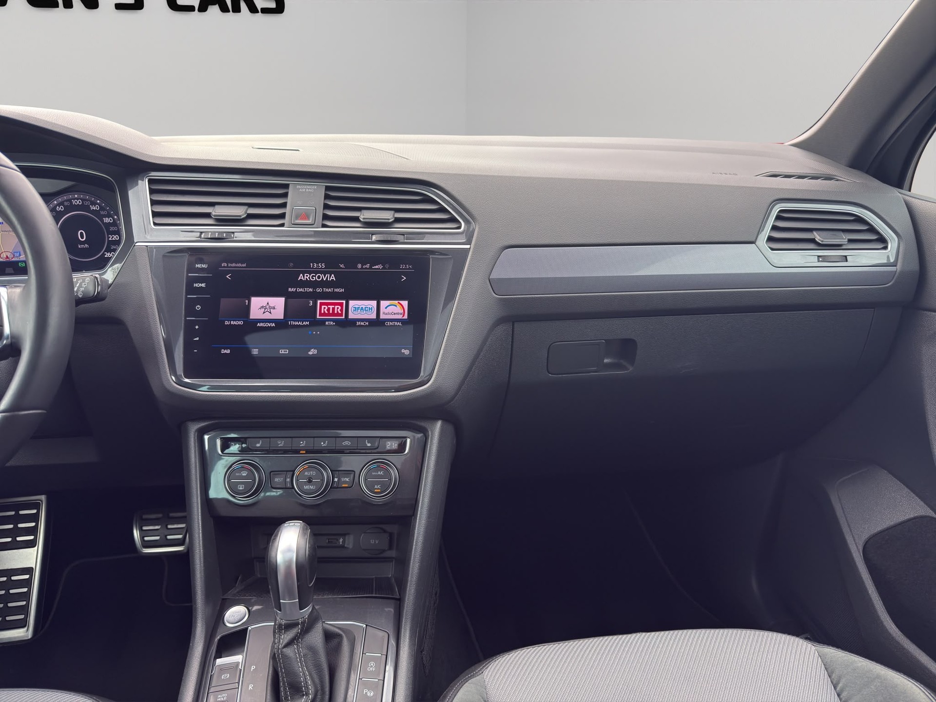 VW Tiguan 2.0 TDI SCR Highline 4Motion DSG-image-19