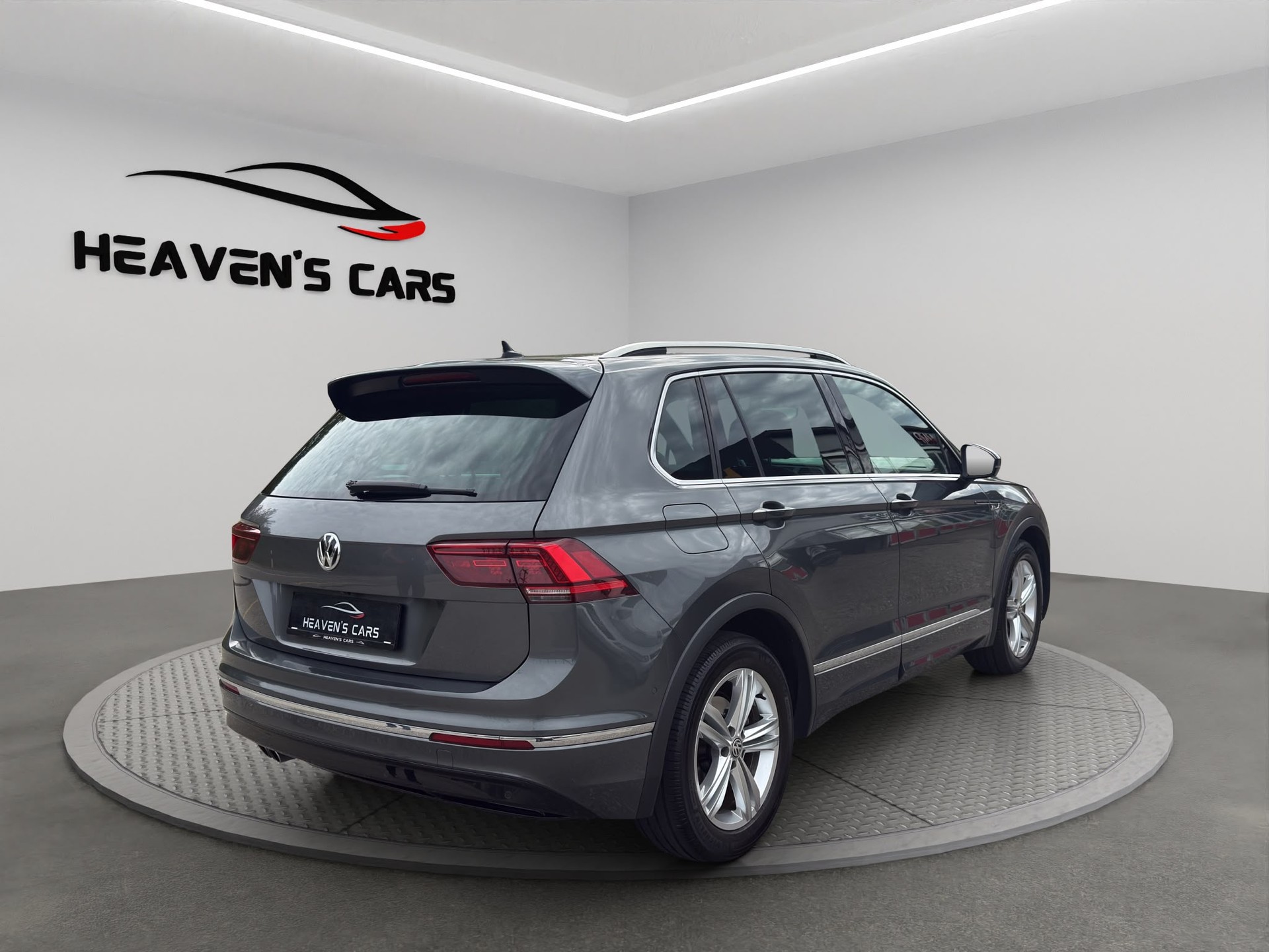 VW Tiguan 2.0 TDI SCR Highline 4Motion DSG-image-7