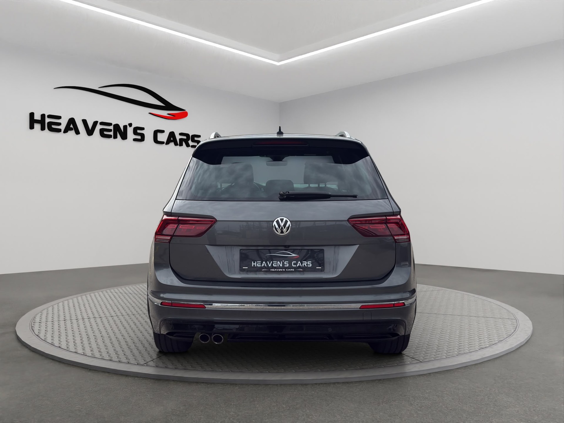VW Tiguan 2.0 TDI SCR Highline 4Motion DSG-image-4