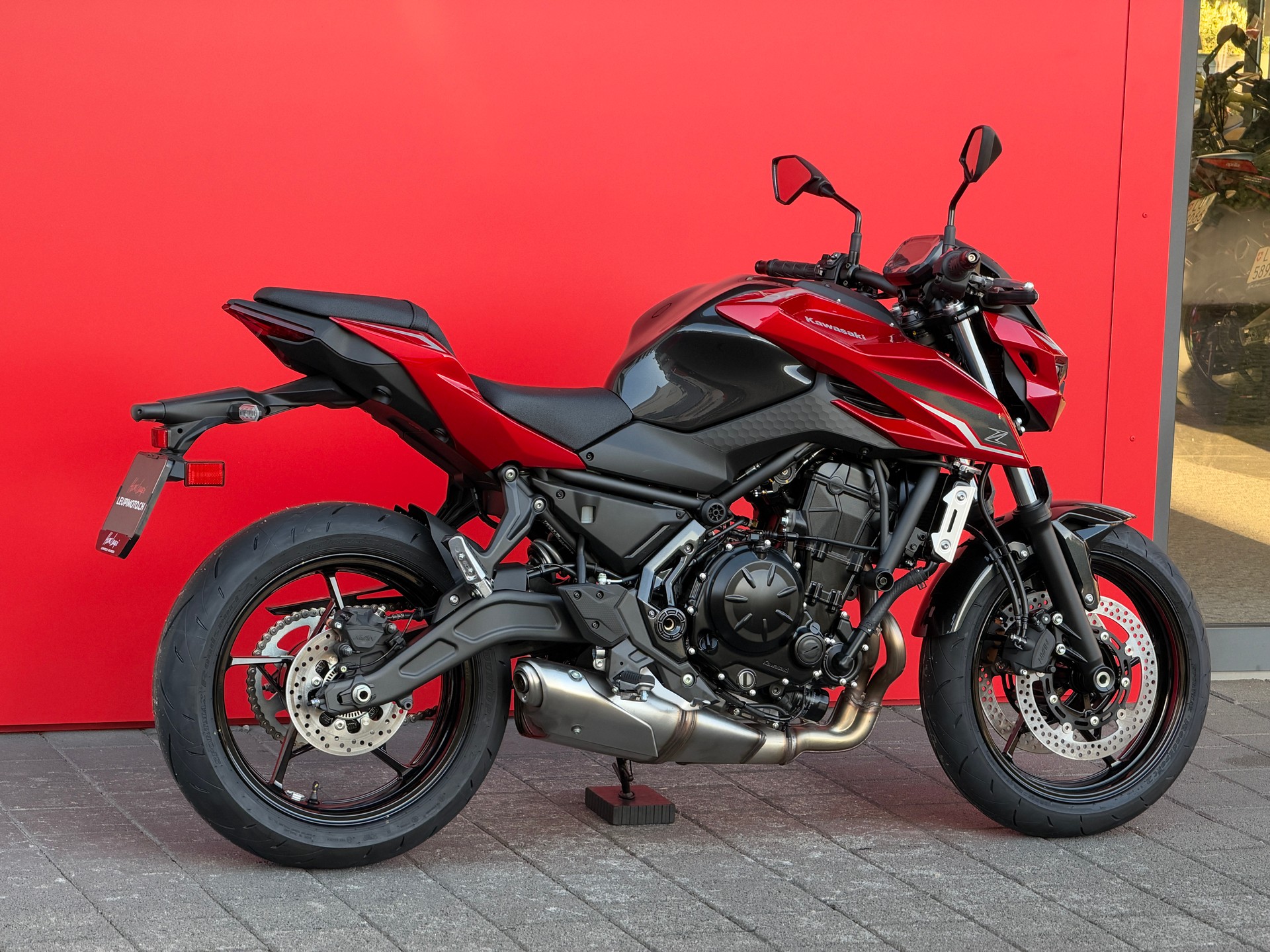 KAWASAKI Z 650 S-image-10