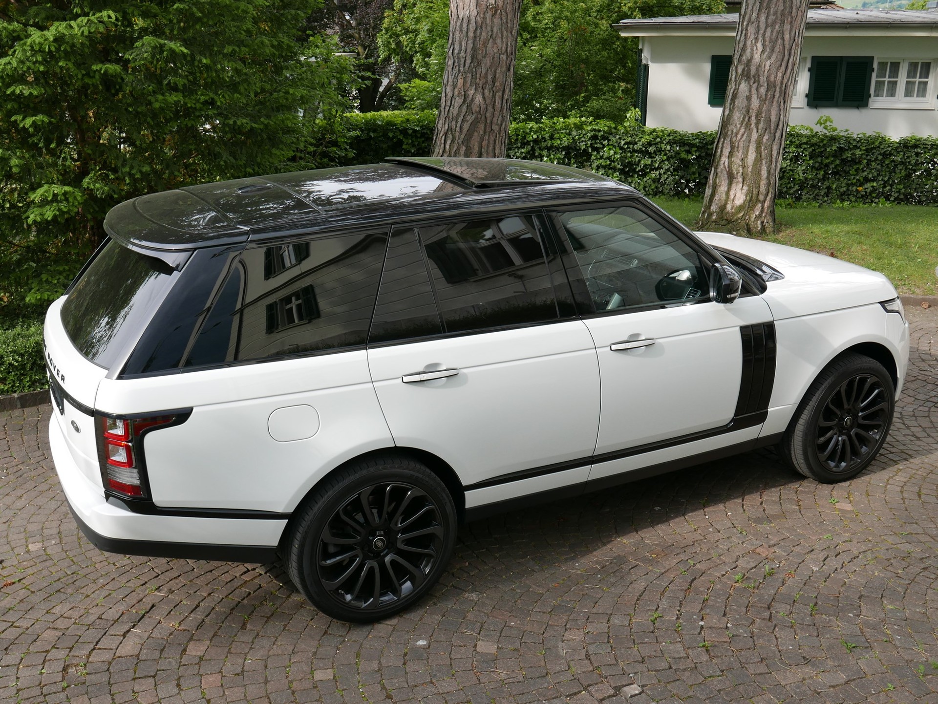 LAND ROVER Range Rover 5.0 SC AB Black Automatic-image-2