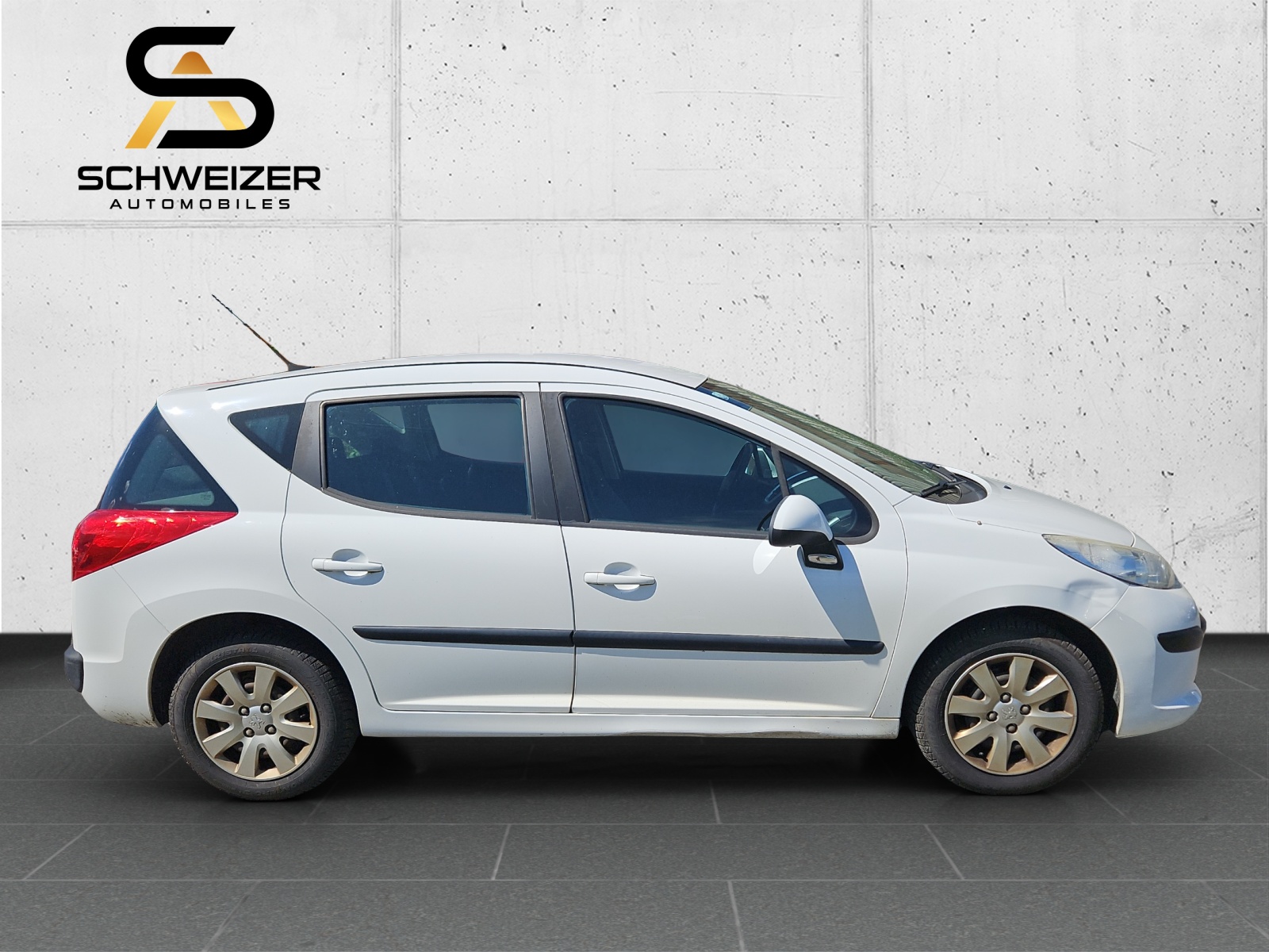 PEUGEOT 207 SW 1.6 16V Trendy-image-4