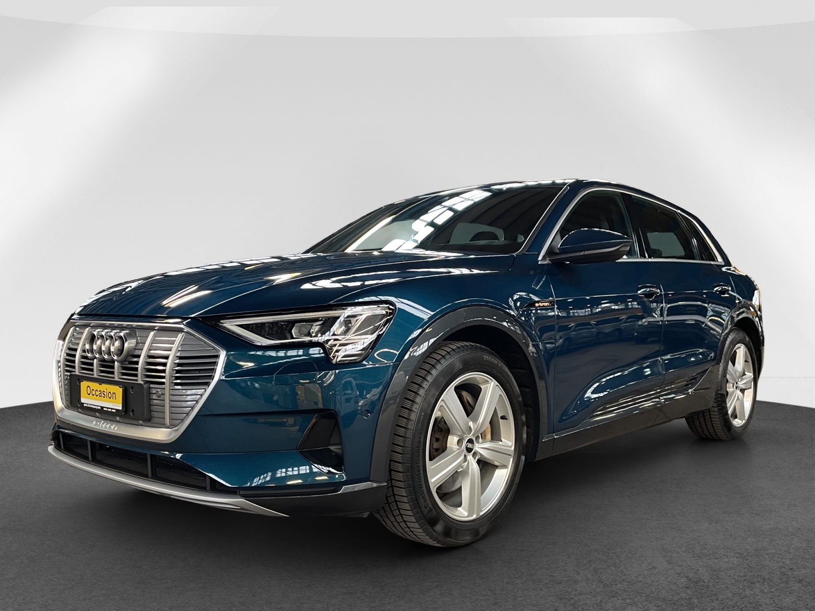 AUDI e-tron 55 Advanced quattro-showroom-element-2