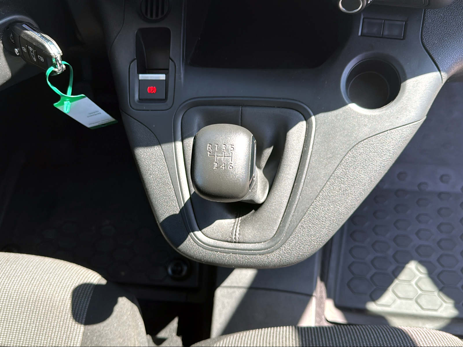 OPEL Combo Cargo 1.2 Turbo start/stop-image-11