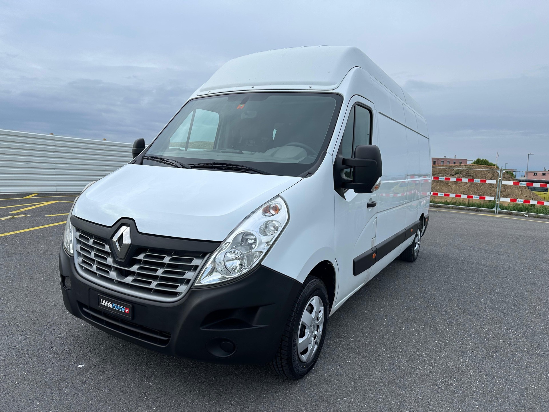 RENAULT Master T35 2.3dCi 125 L3H3-image-21