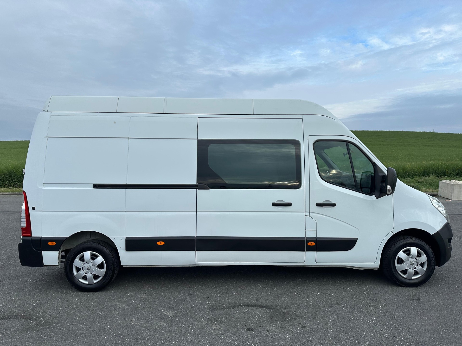 RENAULT Master T35 2.3dCi 125 L3H3-showroom-element-3