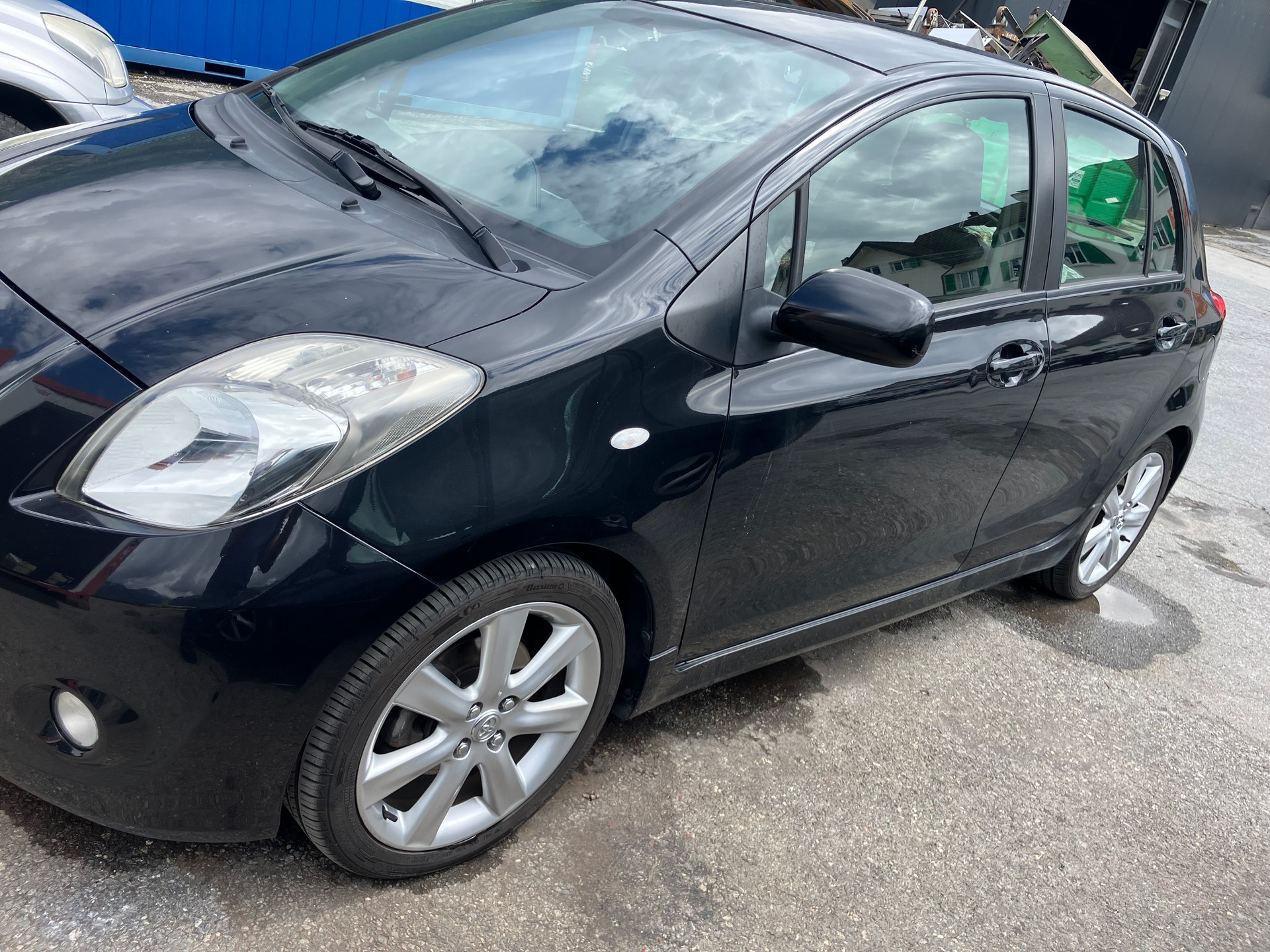 TOYOTA Yaris 1.8 TS-image-3