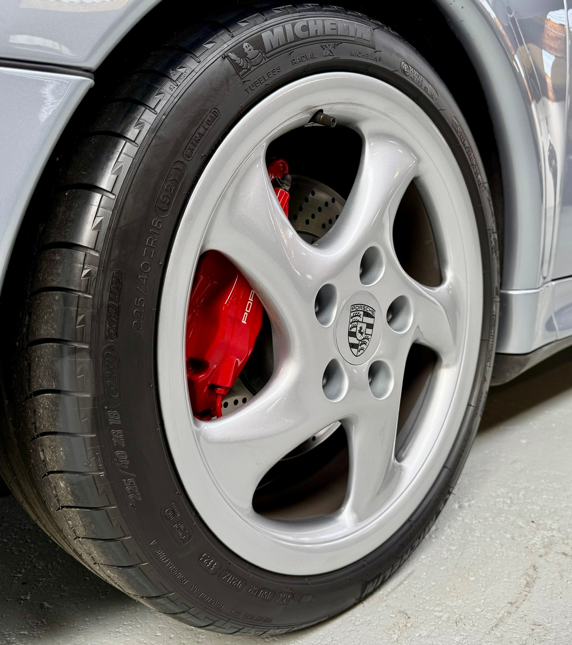 PORSCHE Carrera 4S-image-5
