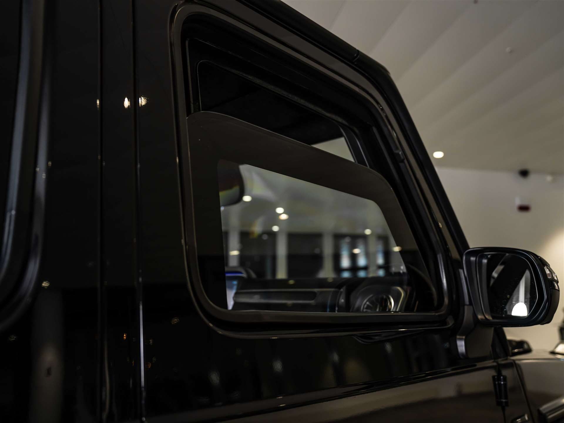 MERCEDES-BENZ G 500 9G-Tronic *Gepanzert*BRABUS INVICTO PURE VR6 PLUS ERV*-image-23