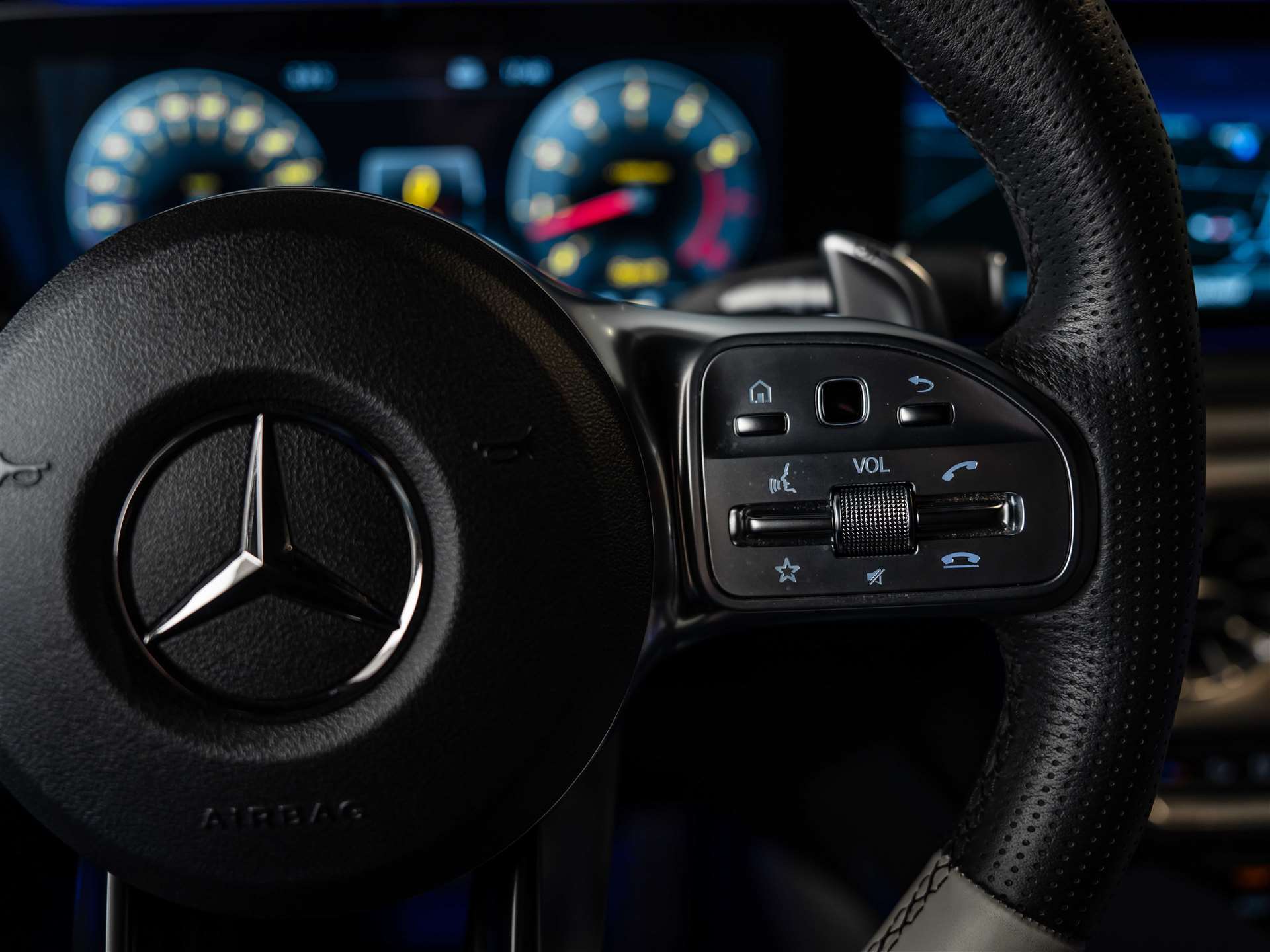 MERCEDES-BENZ G 500 9G-Tronic *Gepanzert*BRABUS INVICTO PURE VR6 PLUS ERV*-image-39