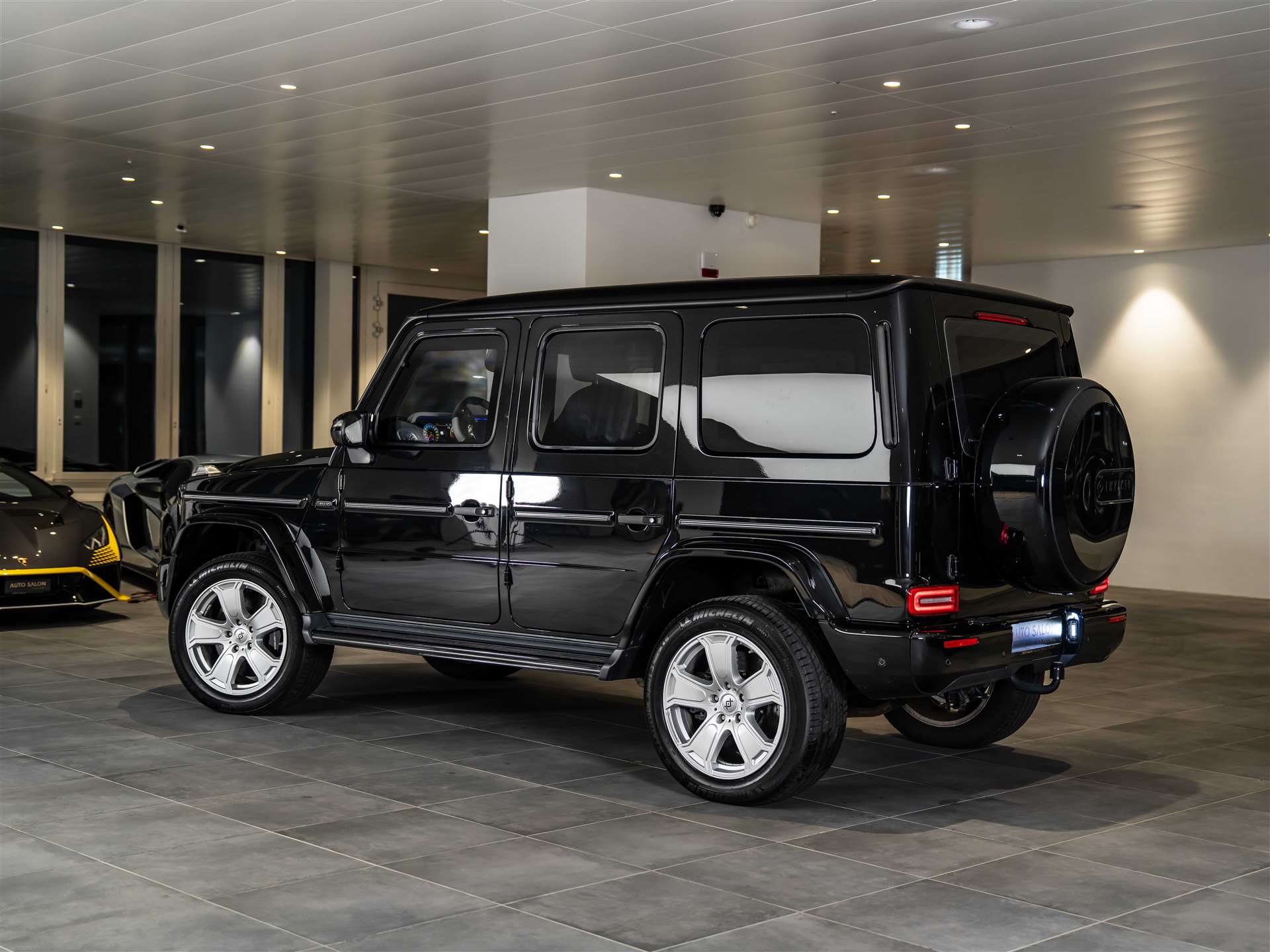 MERCEDES-BENZ G 500 9G-Tronic *Gepanzert*BRABUS INVICTO PURE VR6 PLUS ERV*-showroom-element-3