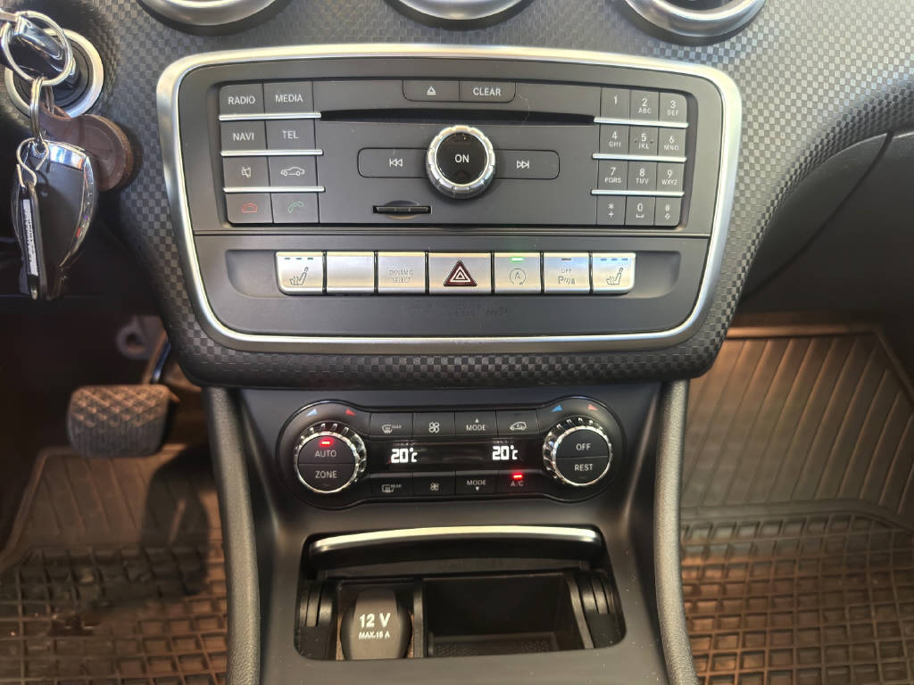 MERCEDES-BENZ A 200 Urban-image-15