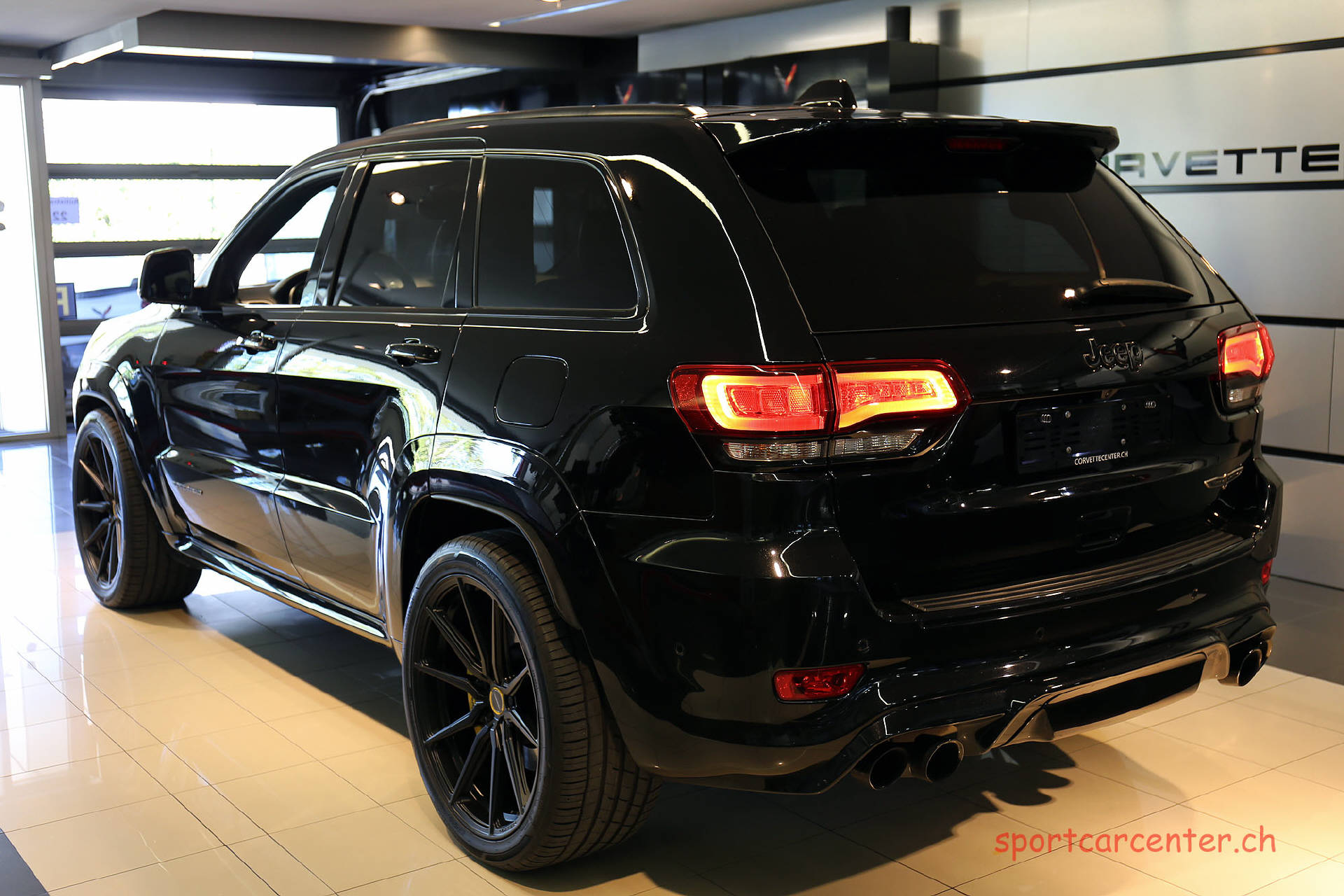 JEEP Grand Cherokee 6.2 V8 HEMI Trackhawk-image-5