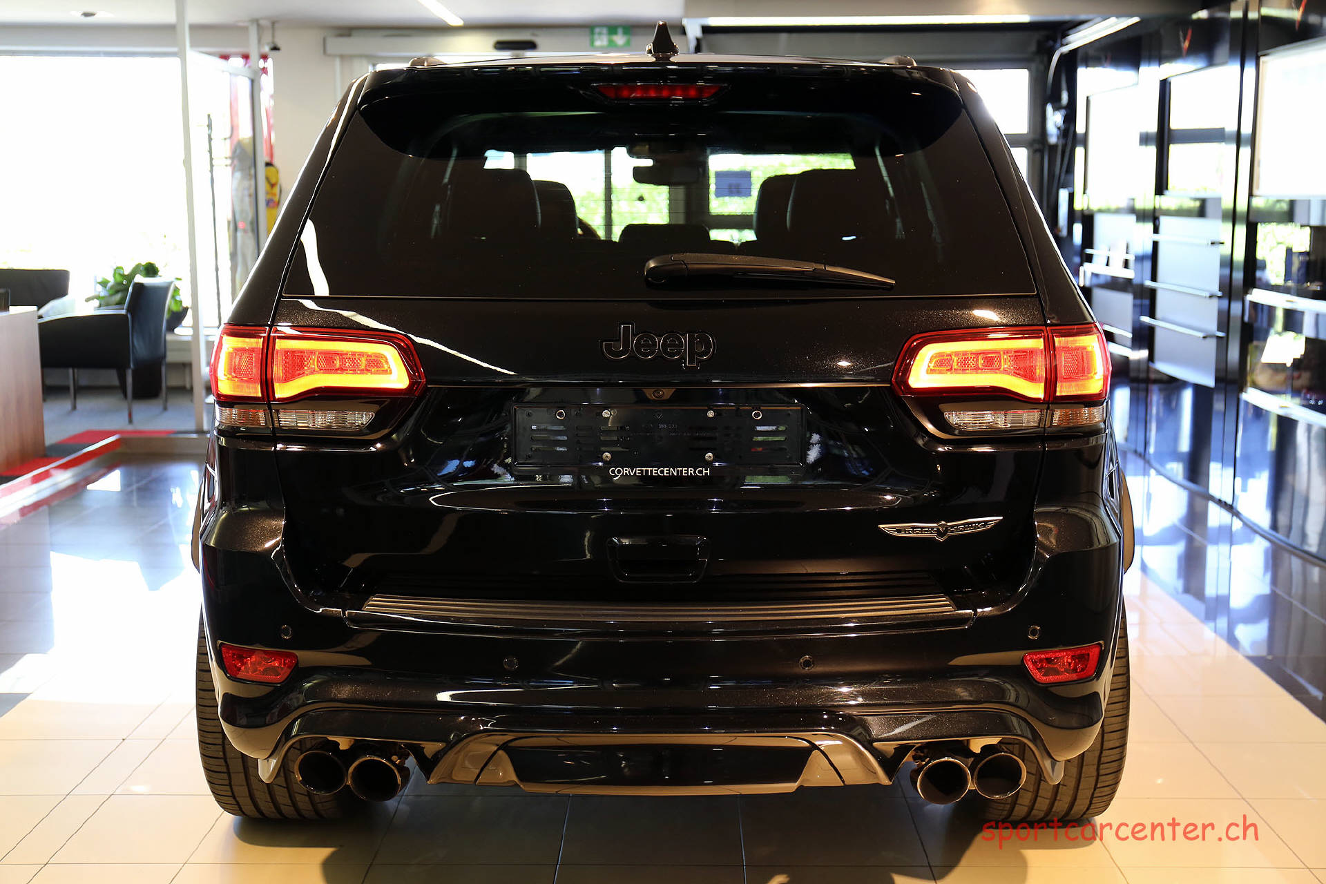 JEEP Grand Cherokee 6.2 V8 HEMI Trackhawk-image-6