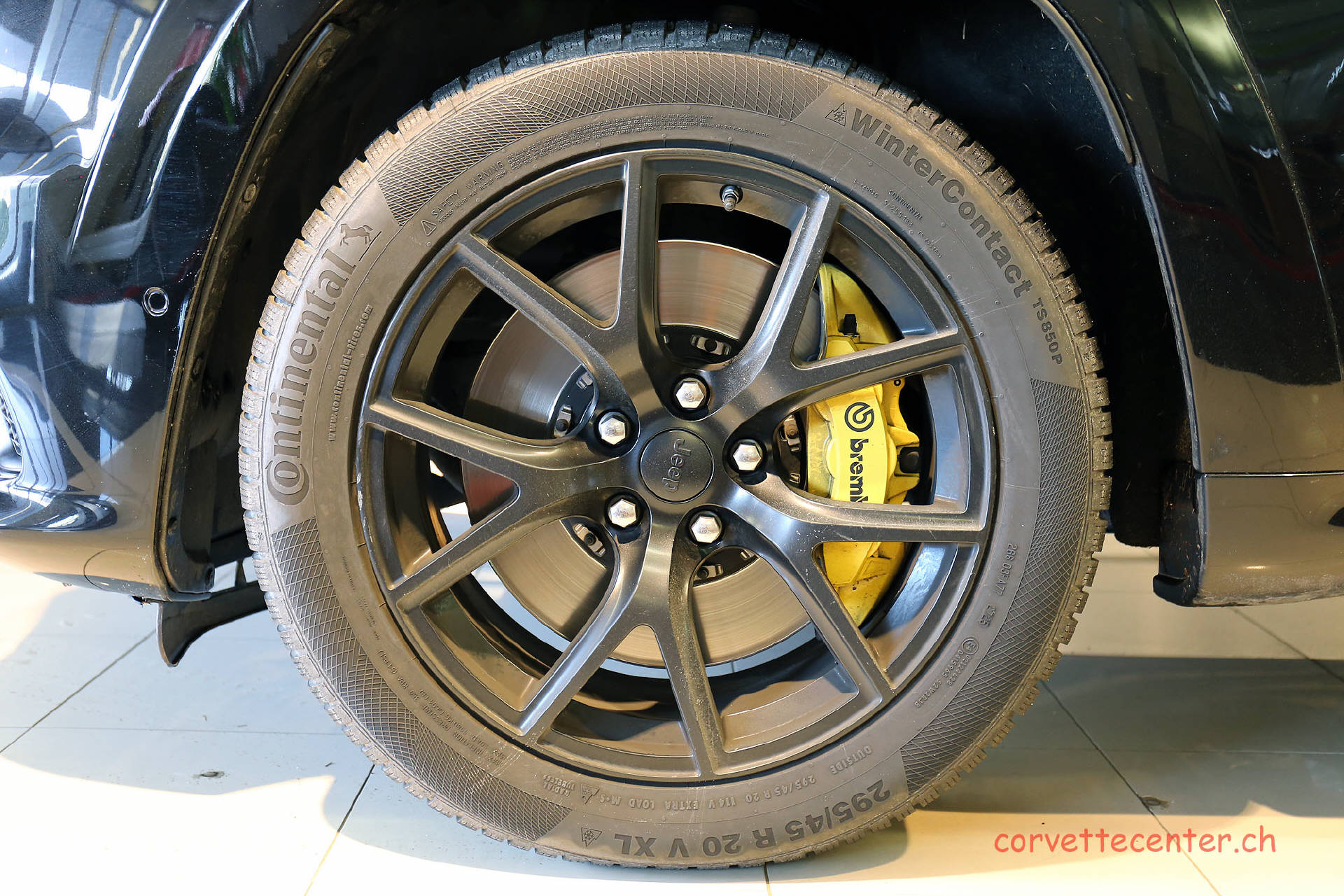 JEEP Grand Cherokee 6.2 V8 HEMI Trackhawk-image-16