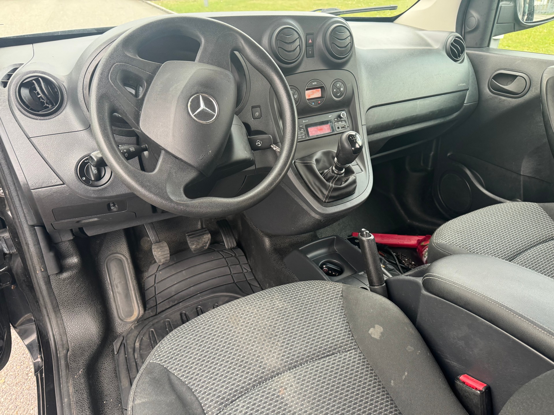 MERCEDES-BENZ Citan 111 CDI EL Mixto Euro 6-image-10