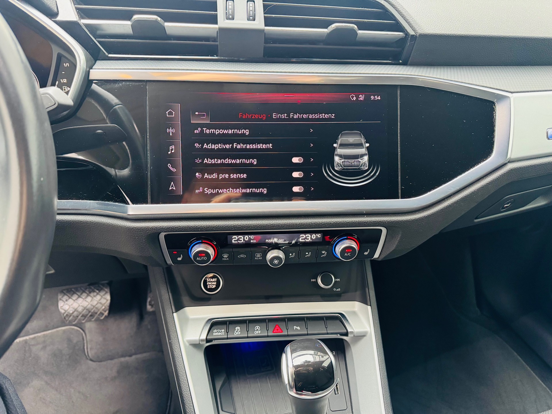 AUDI Q3 Sportback 35 TFSI Attraction S-tronic-image-13
