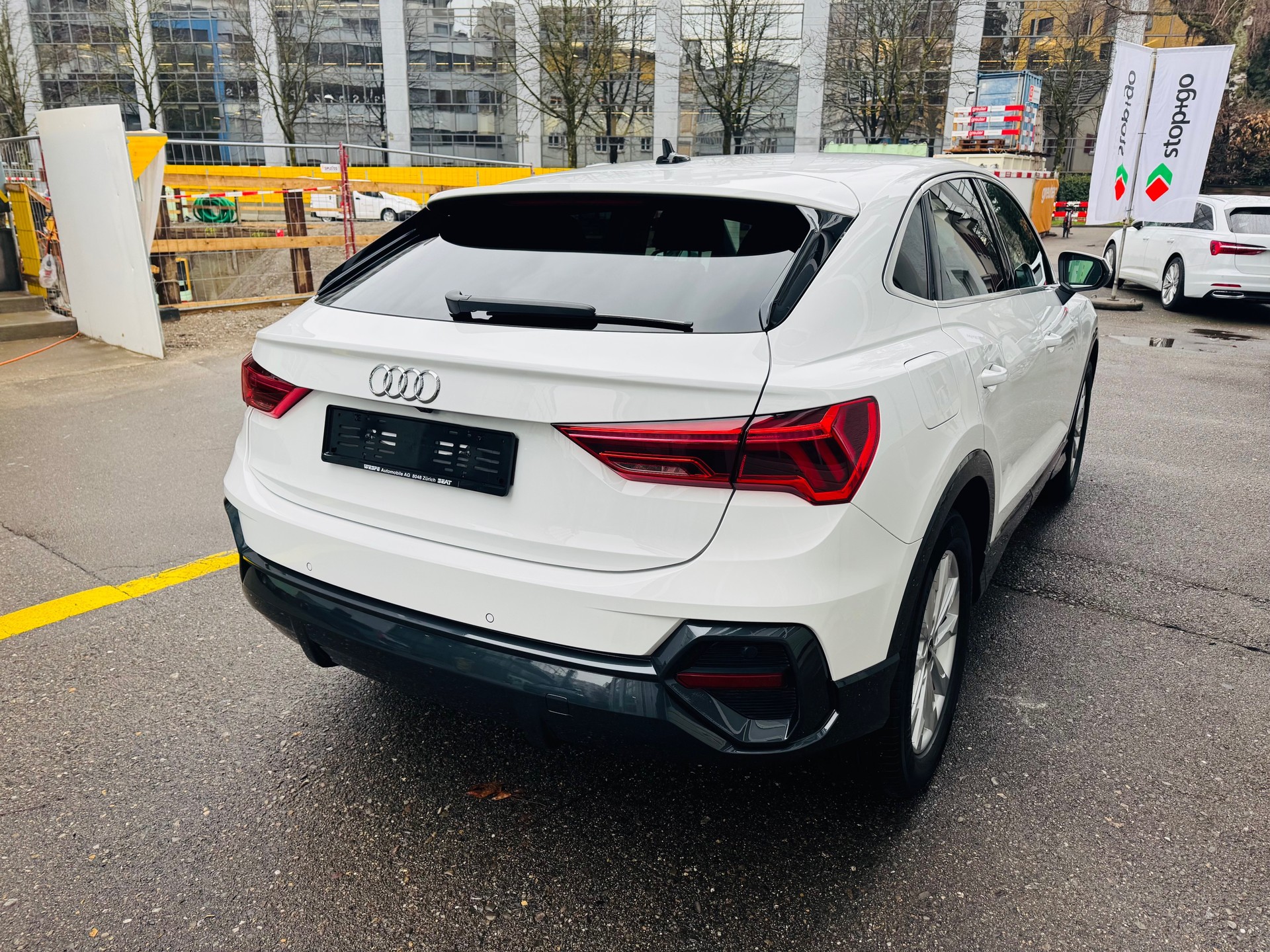 AUDI Q3 Sportback 35 TFSI Attraction S-tronic-image-5