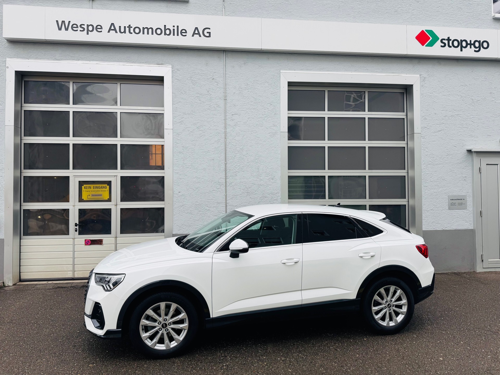 AUDI Q3 Sportback 35 TFSI Attraction S-tronic-image-1