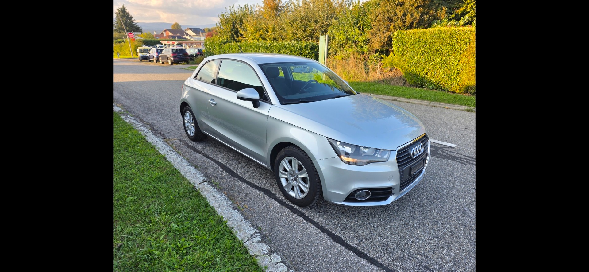 AUDI A1 1.4 TFSI Ambition S-tronic-image-2