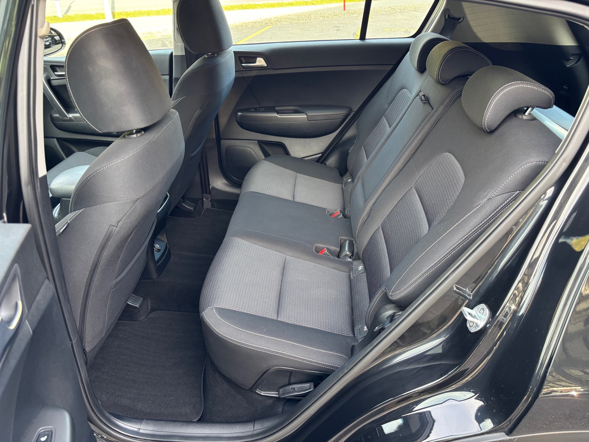 KIA Sportage 1.6CRDi Mild Hybrid Power 2020 4WD Automat-image-13