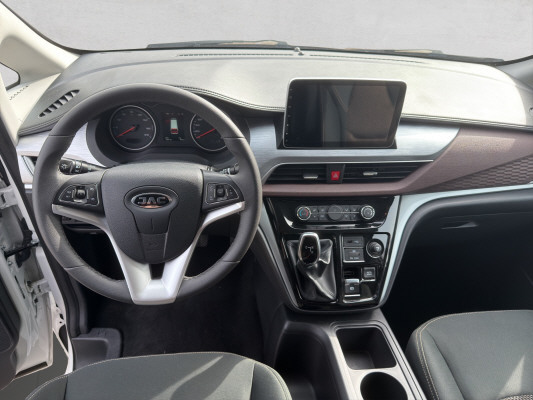 JAC M3ev-image-11