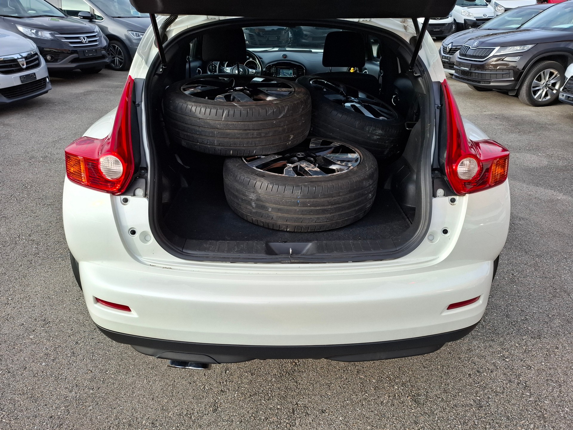 NISSAN Juke 1.6 DIG-T n-tec 4x4 Xtronic M-CVT-image-13