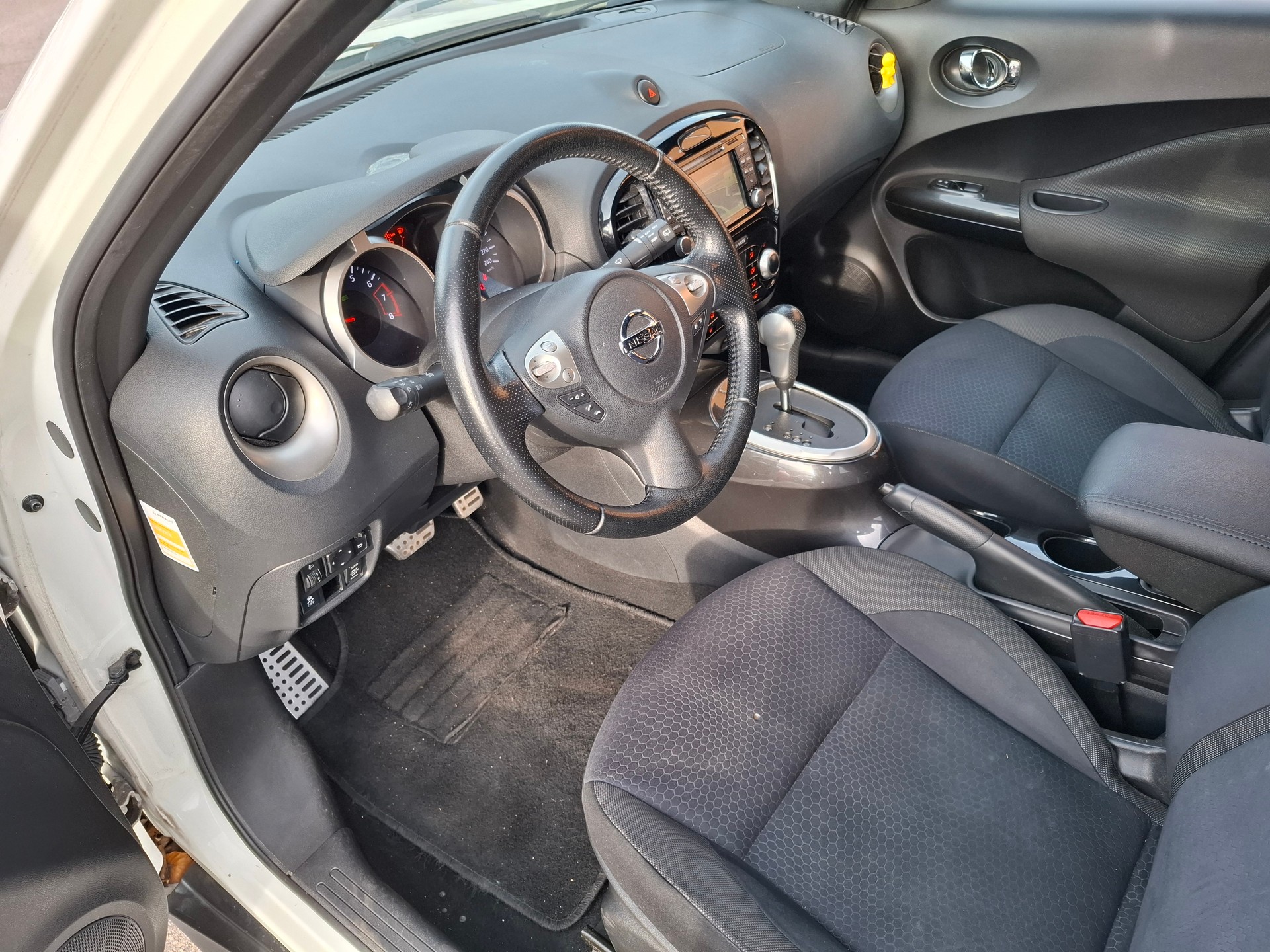 NISSAN Juke 1.6 DIG-T n-tec 4x4 Xtronic M-CVT-image-7