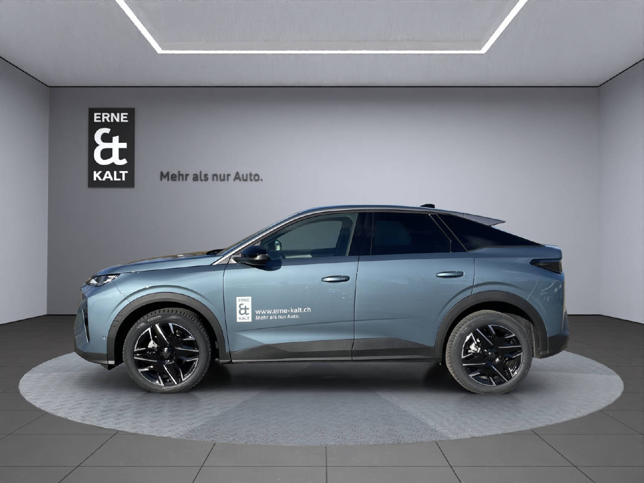 PEUGEOT 3008 1.2 Hybrid Allure-image-1