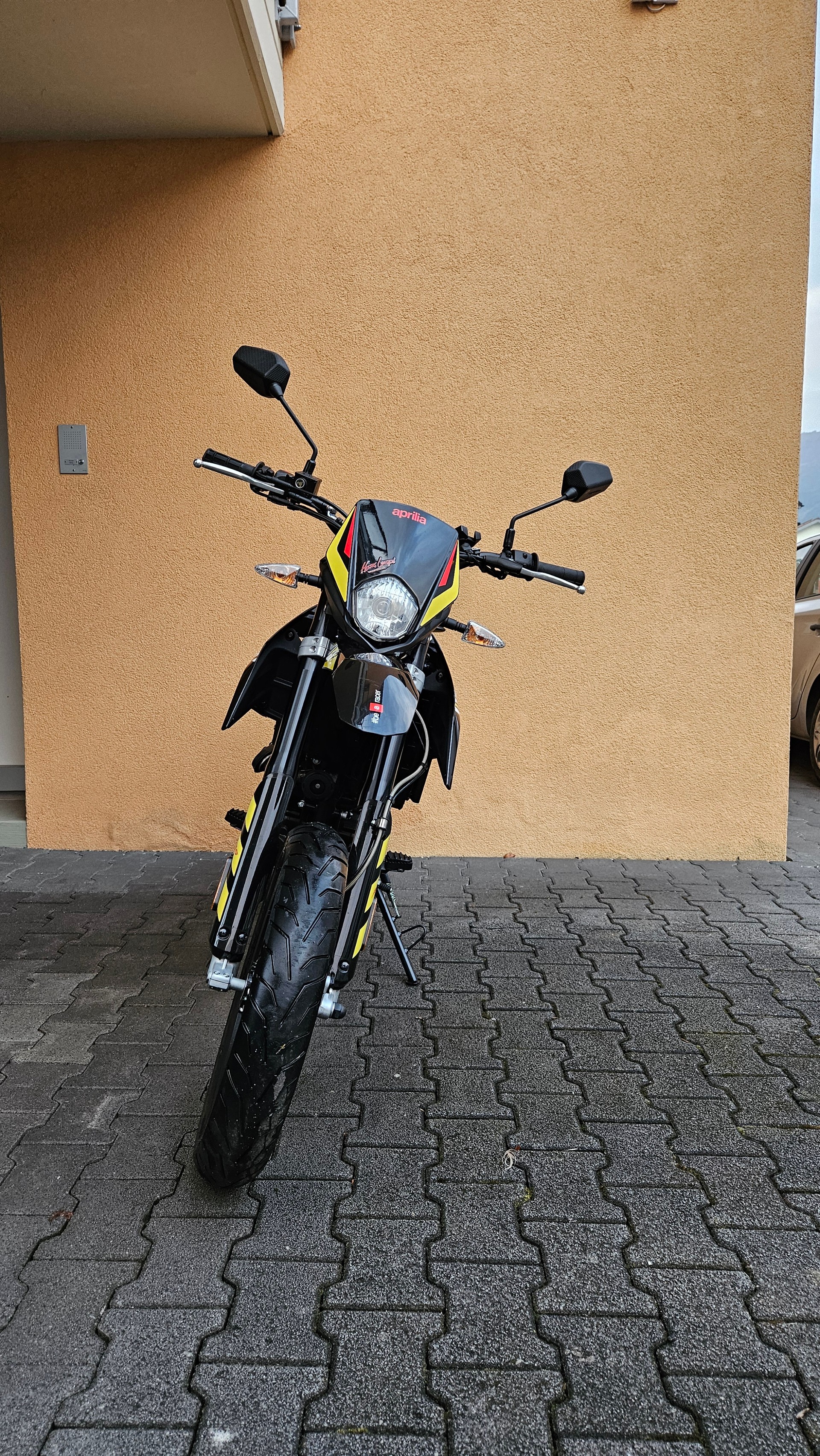 APRILIA SX 125-image-2