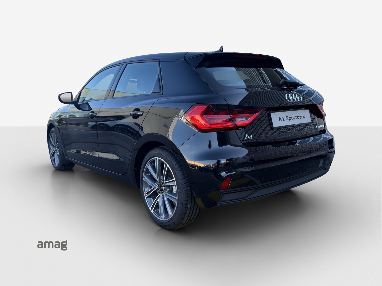 AUDI A1 Sportback 30 TFSI Attraction S-tronic-showroom-element-2
