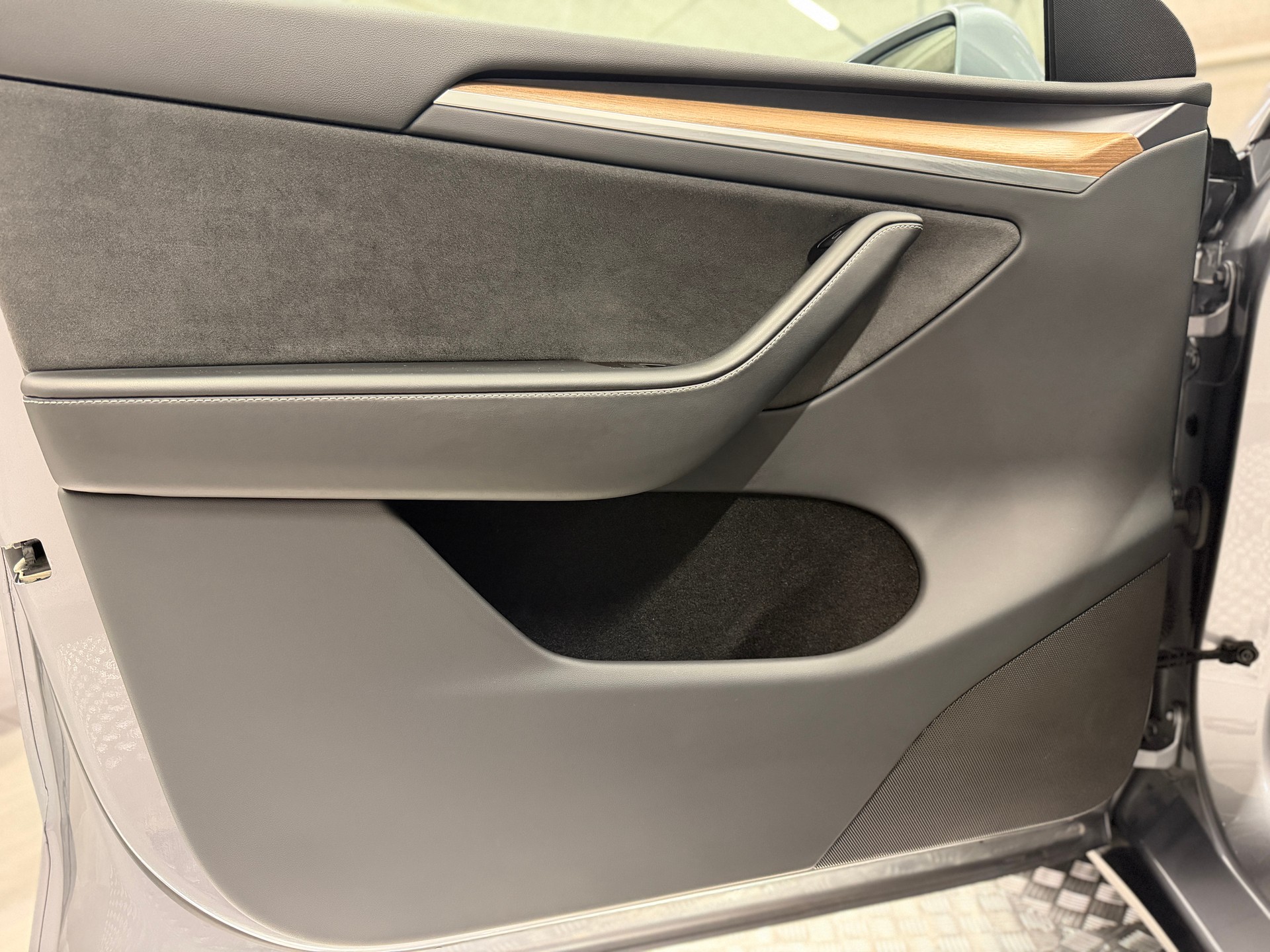 TESLA Model Y Performance-image-17