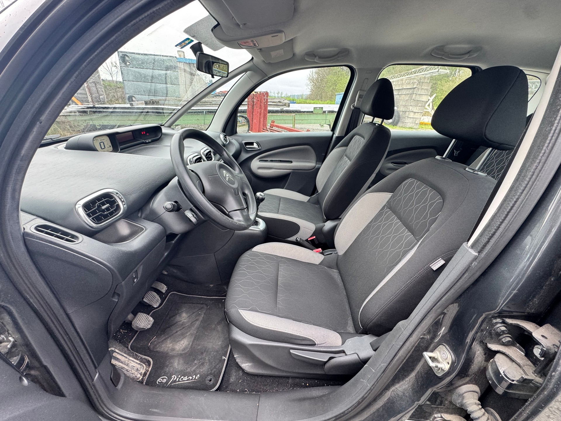 CITROEN C3 Picasso 1.6i 16V Séduction-image-7