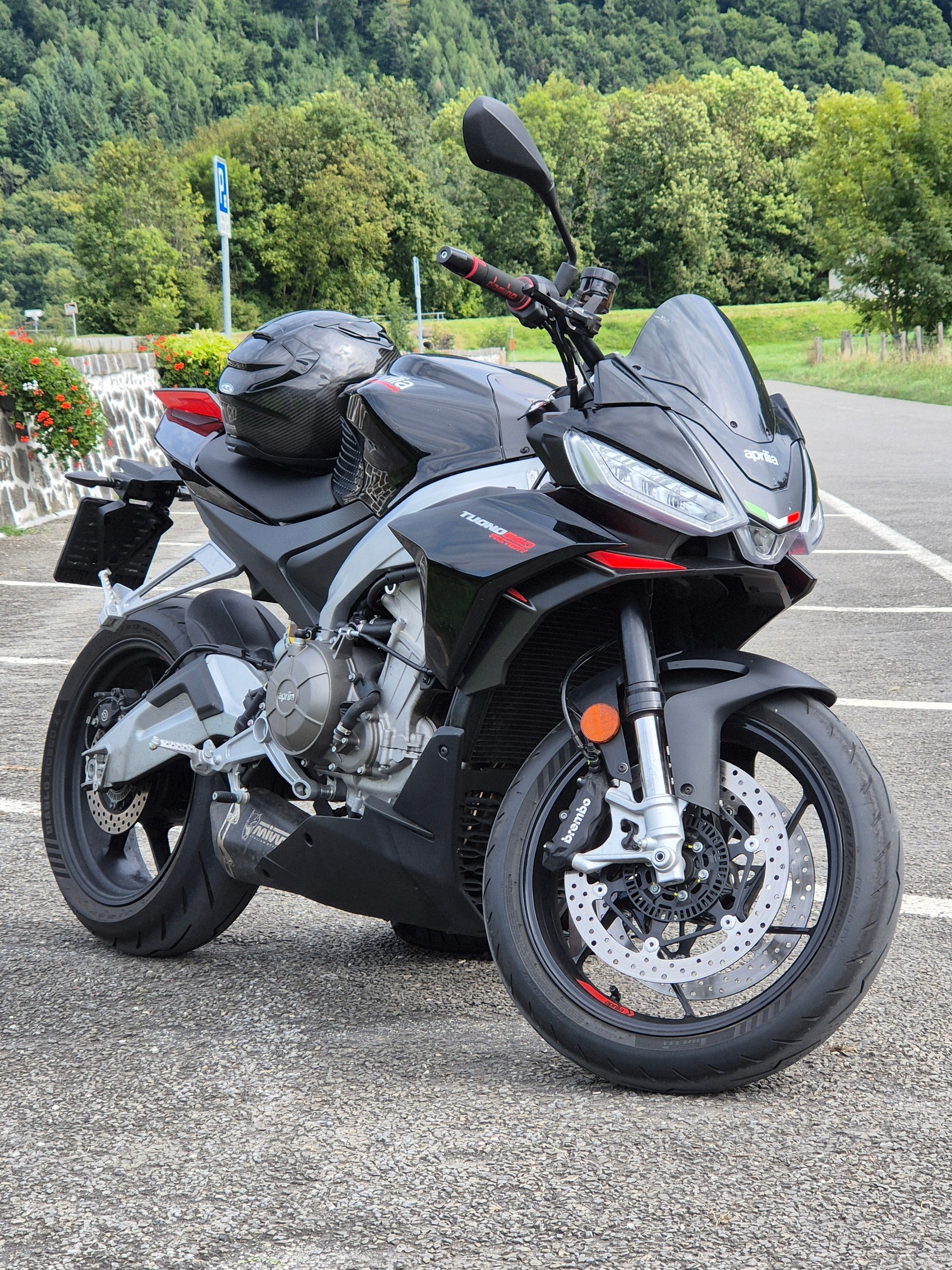 APRILIA Tuono 660 Factory - offers accepted