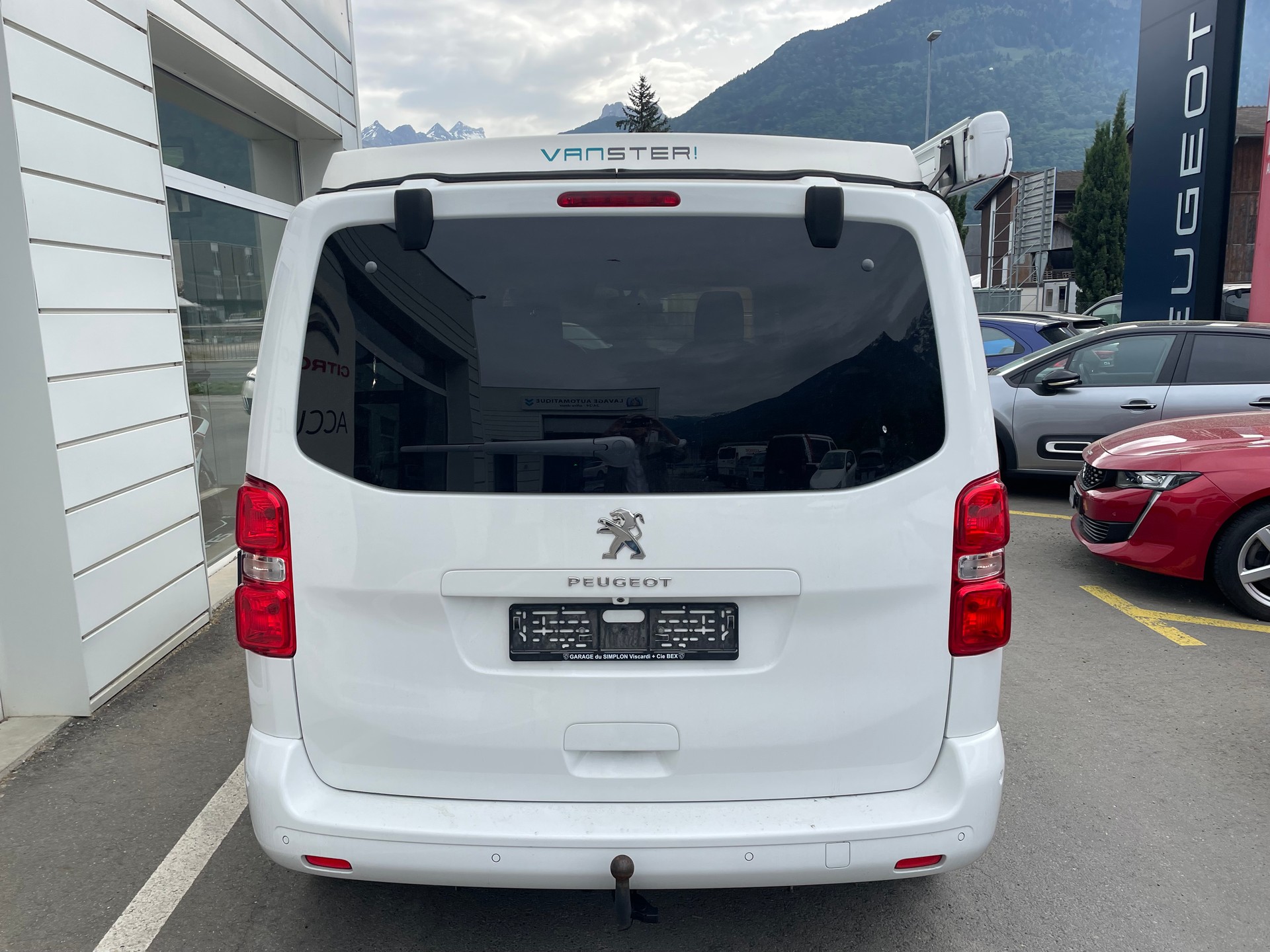PEUGEOT Peugeot Traveller Vanster-image-2