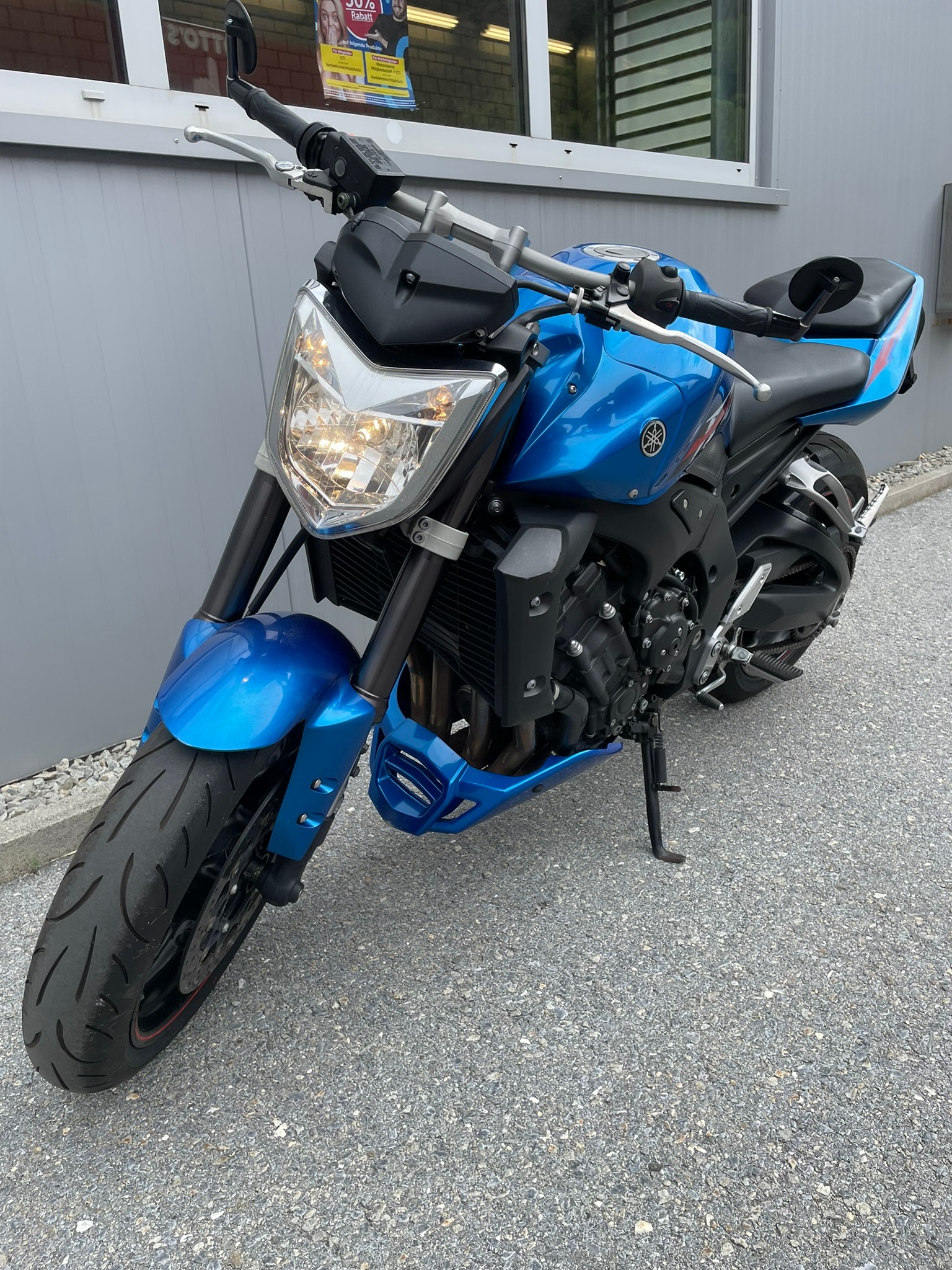 YAMAHA FZ1 N Power blue-image-3