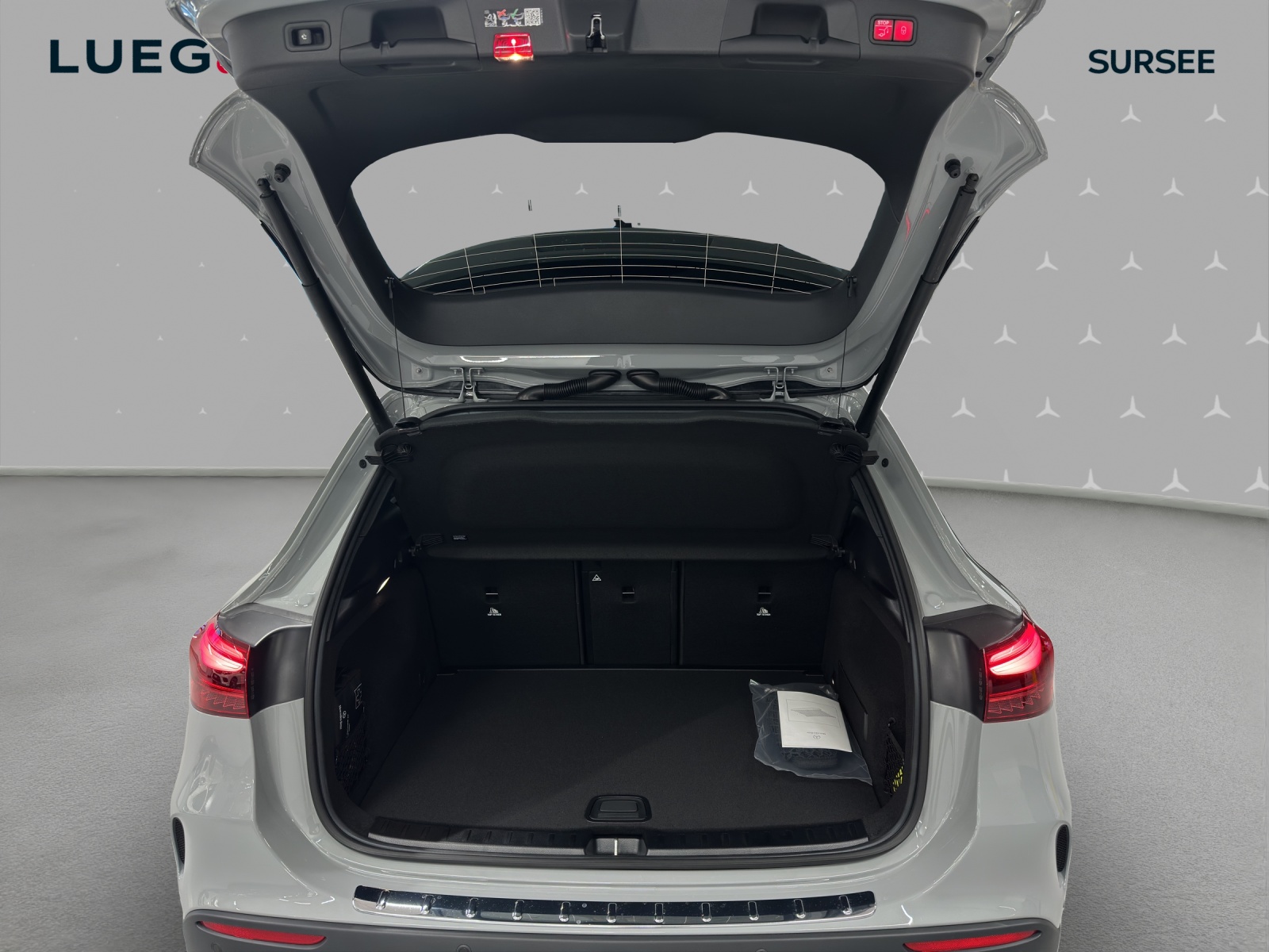 MERCEDES-BENZ GLA 200 Night Star 7G-DCT-image-14