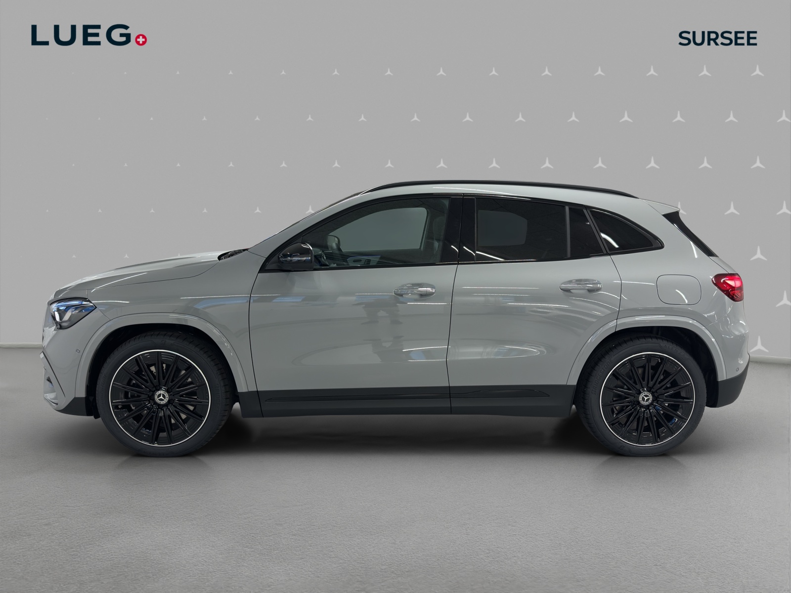 MERCEDES-BENZ GLA 200 Night Star 7G-DCT-image-1