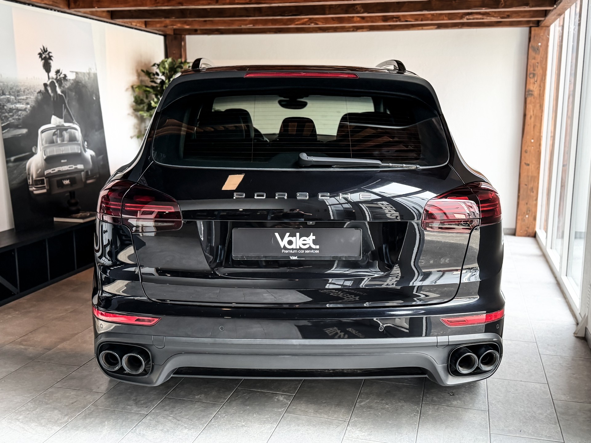 PORSCHE Cayenne Diesel Platinum Edition-image-5