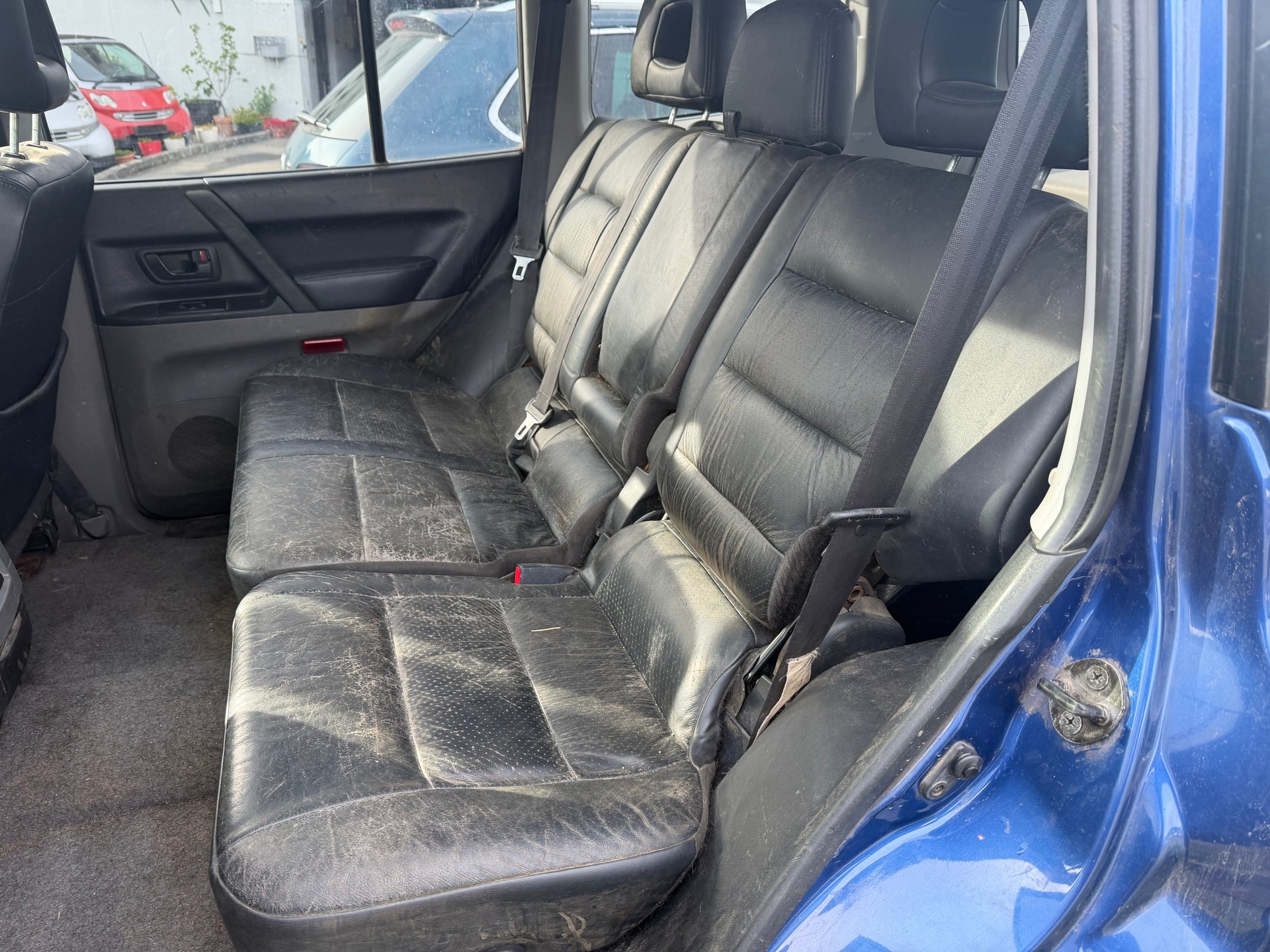 MITSUBISHI Pajero 3.5 Premium (Edition)-image-6