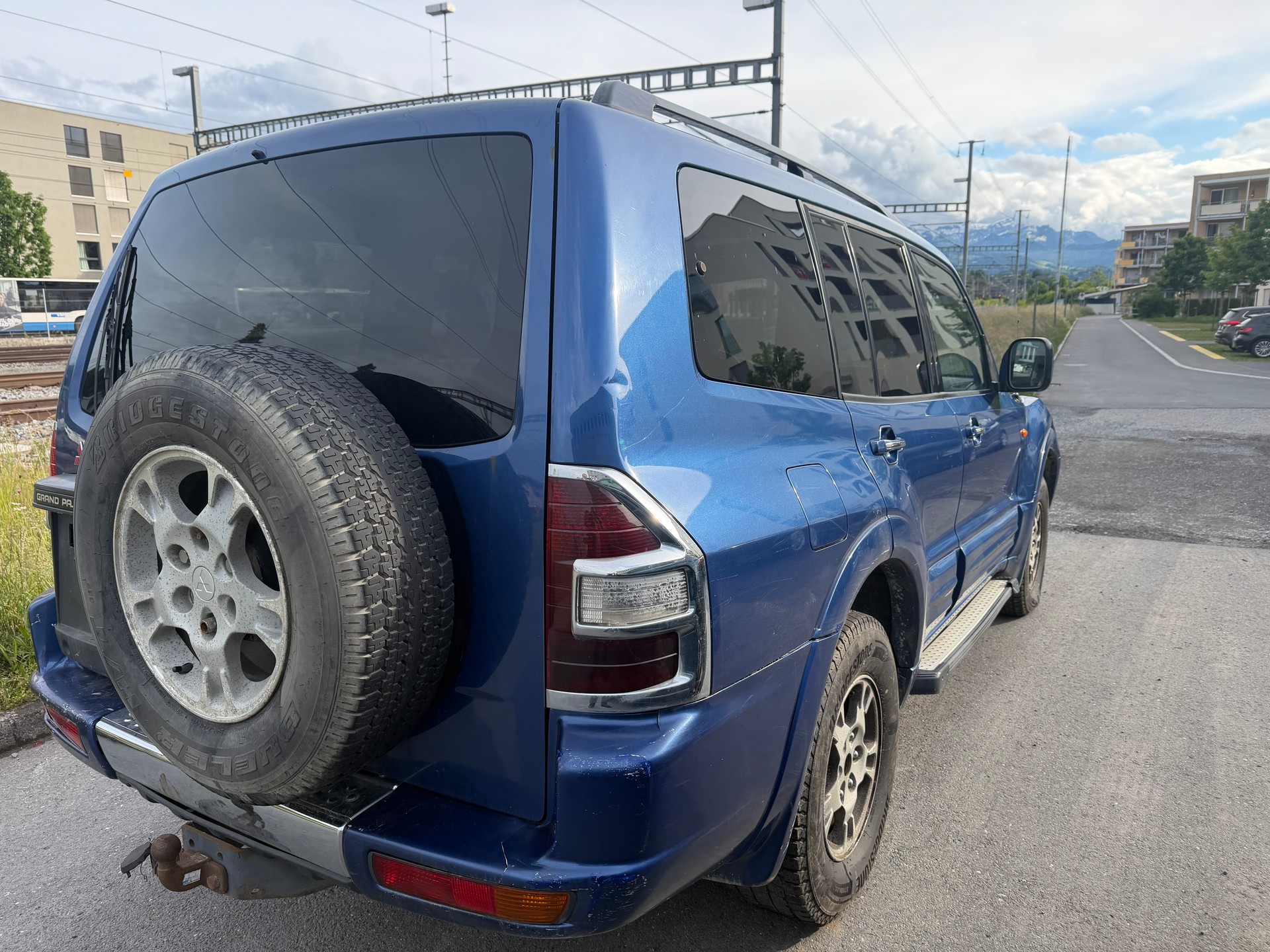 MITSUBISHI Pajero 3.5 Premium (Edition)-image-5