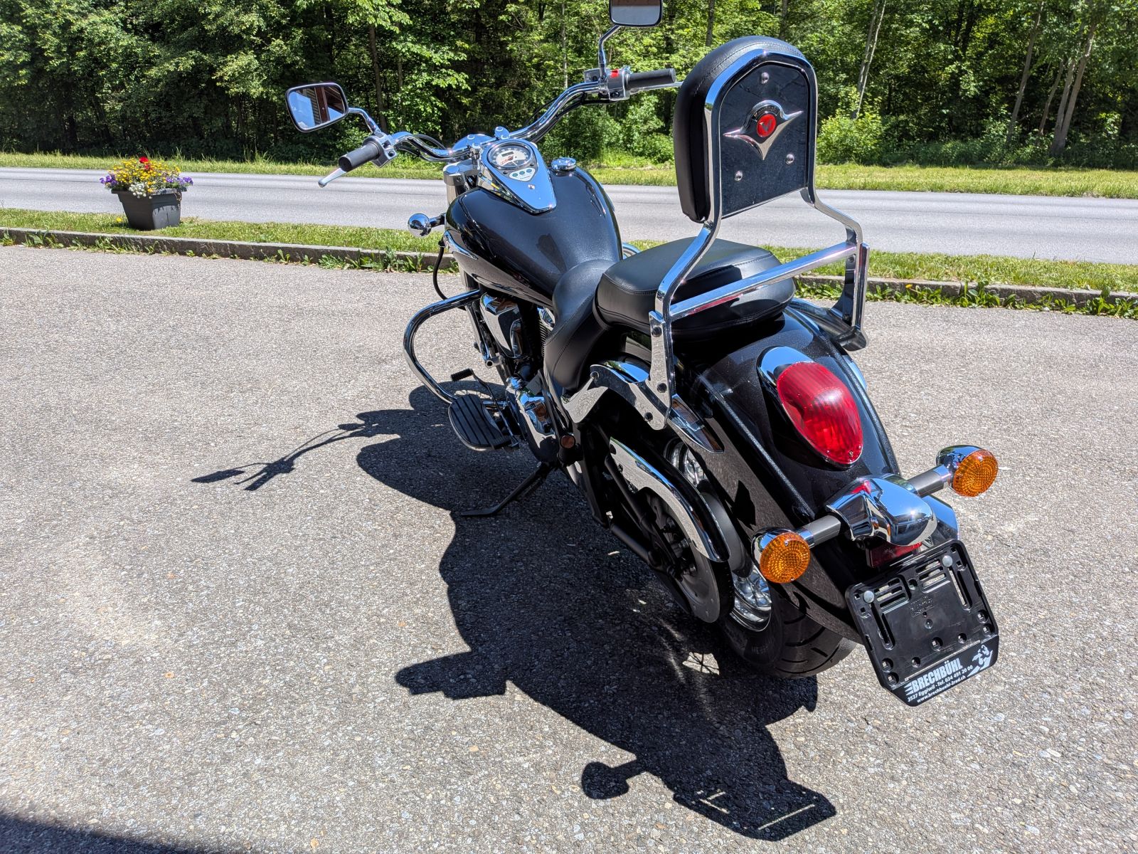 KAWASAKI VN 900 Classic-image-4