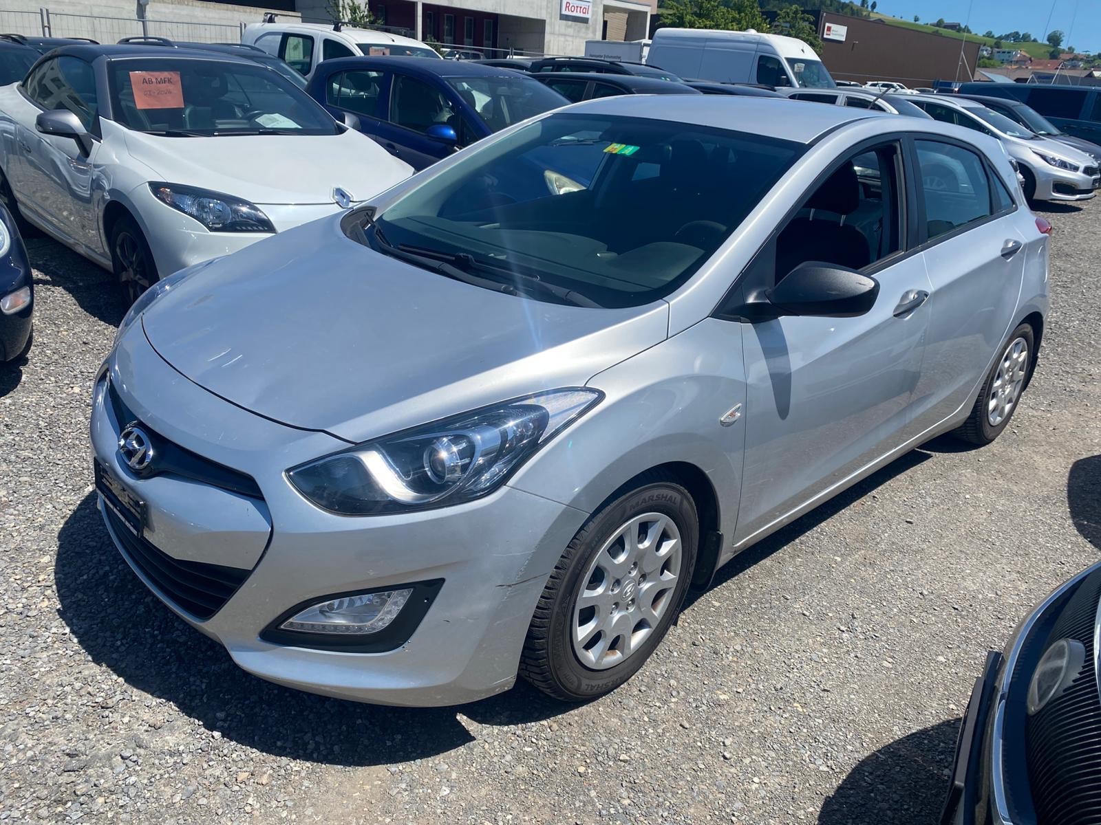 HYUNDAI i30 1.4 Comfort-image-1