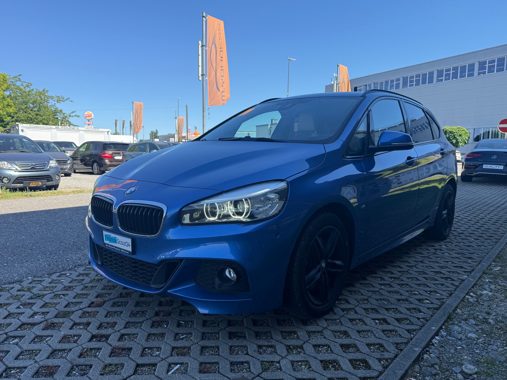 BMW 225i xDrive Active Tourer M Sport Steptronic-image-12