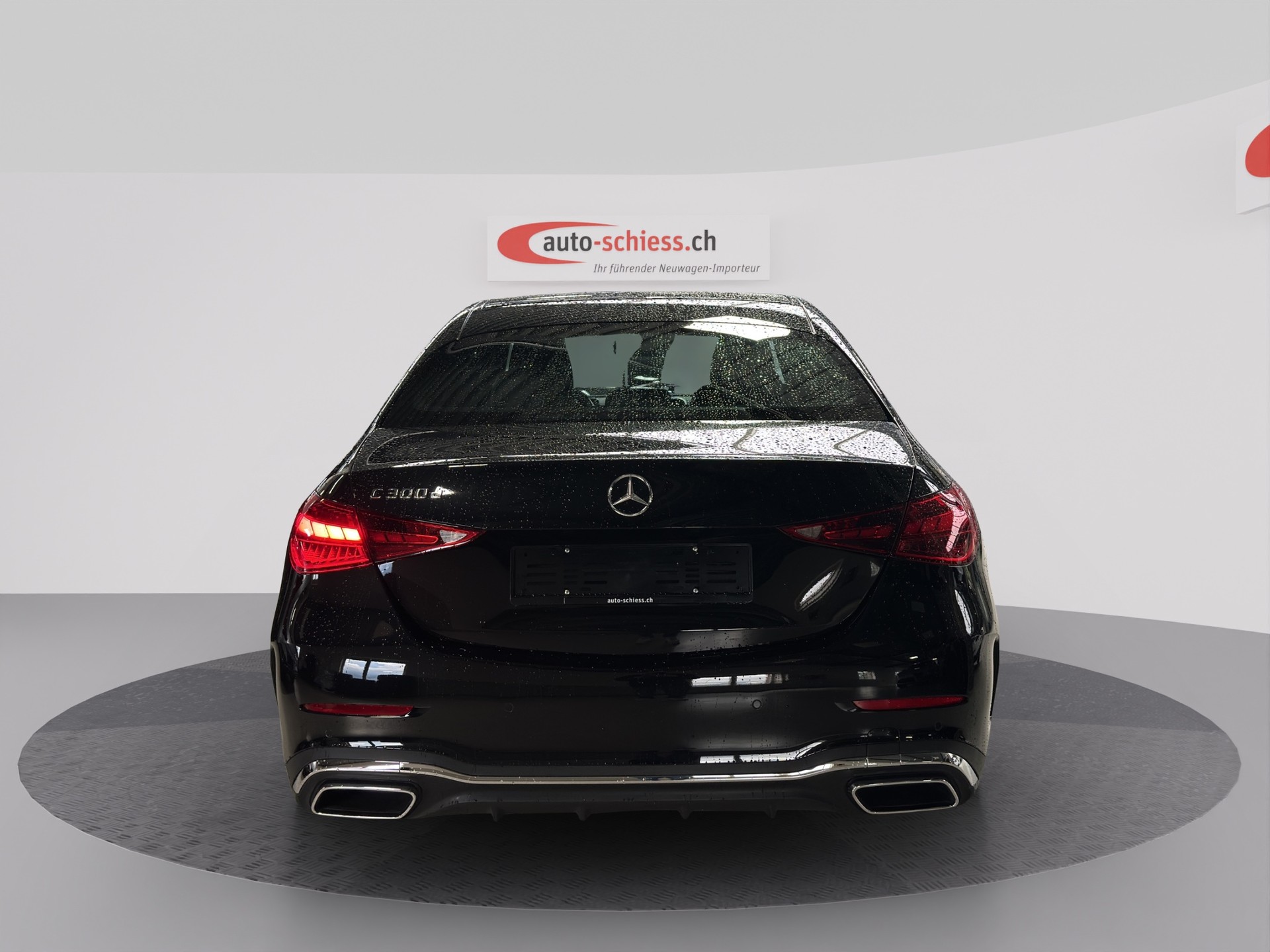 MERCEDES-BENZ C 300 d AMG Line-showroom-element-3