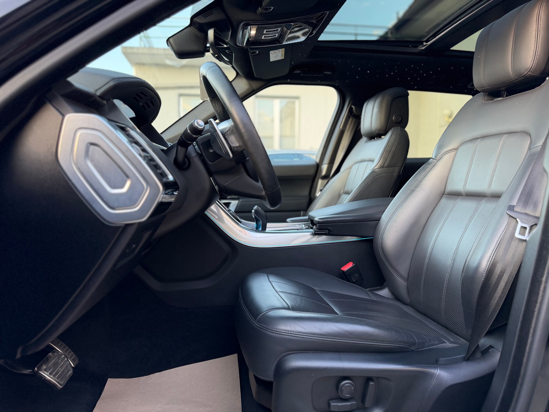 LAND ROVER Range Rover Sport 3.0 SDV6 HSE Dynamic Automatic-image-9